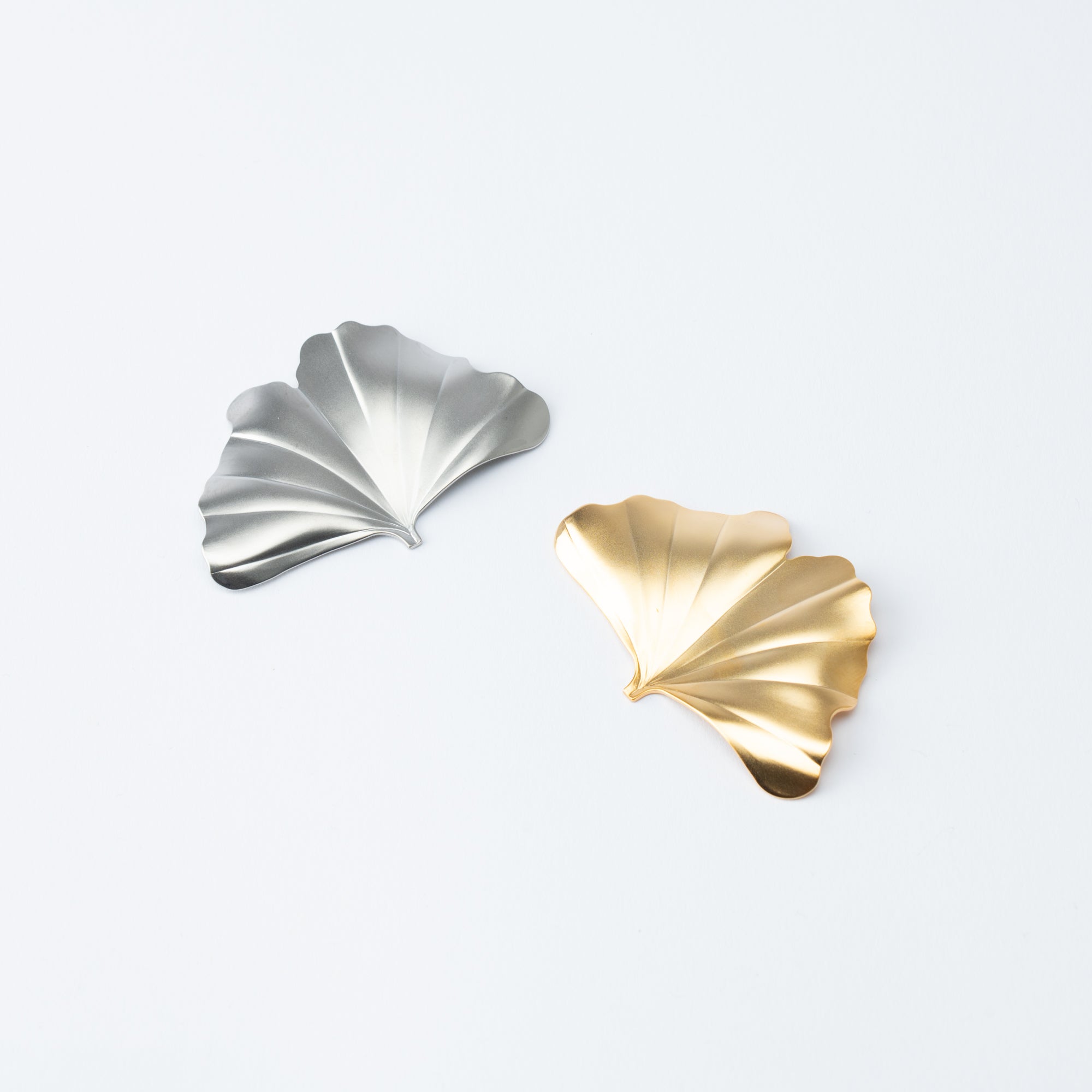 Tsubame Hutlery Silver Ginkgo Leaf Chopstick Rest - MUSUBI KILN - Quality Japanese Tableware and Gift