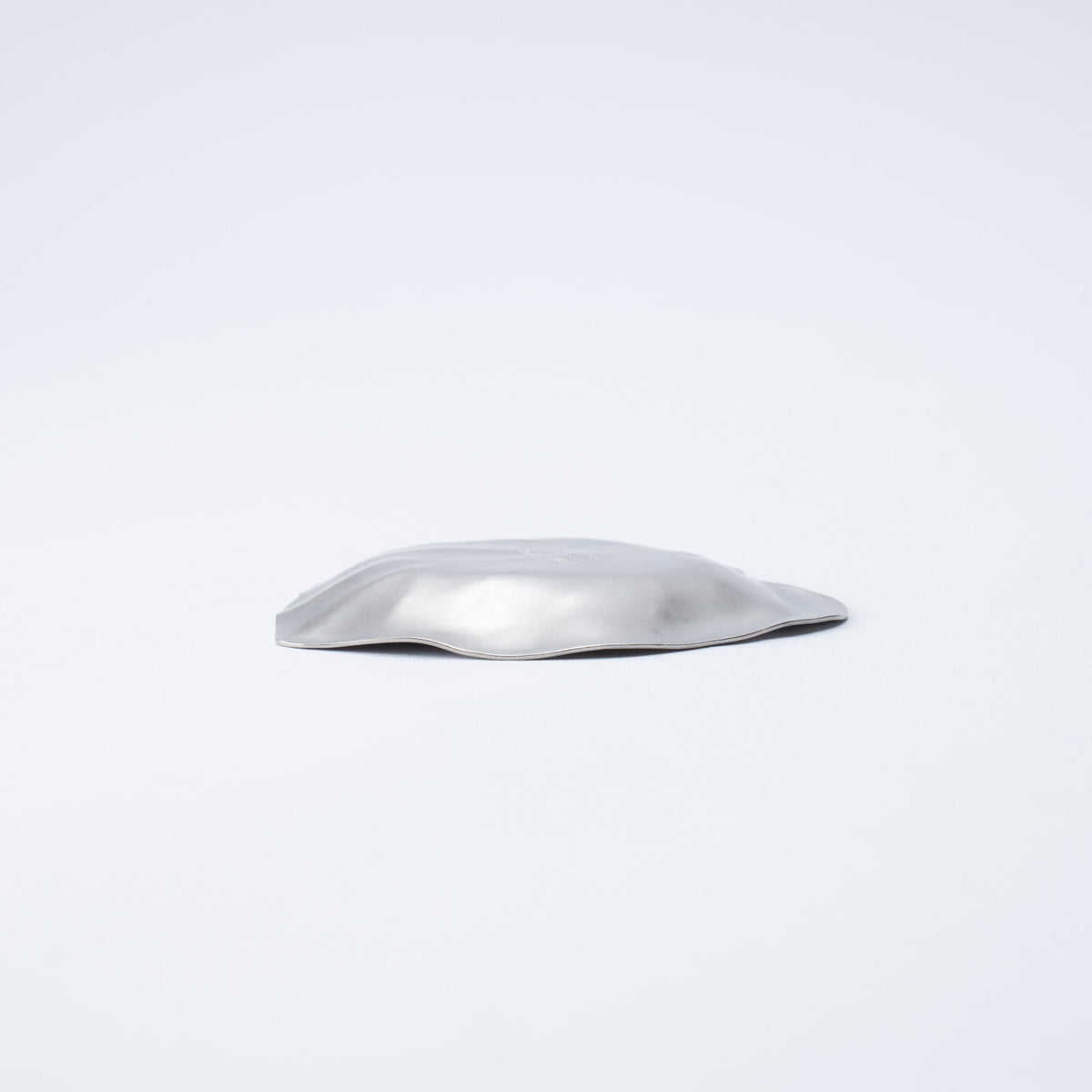Tsubame Hutlery Silver Heart Leaf Sauce Plate - MUSUBI KILN - Quality Japanese Tableware and Gift