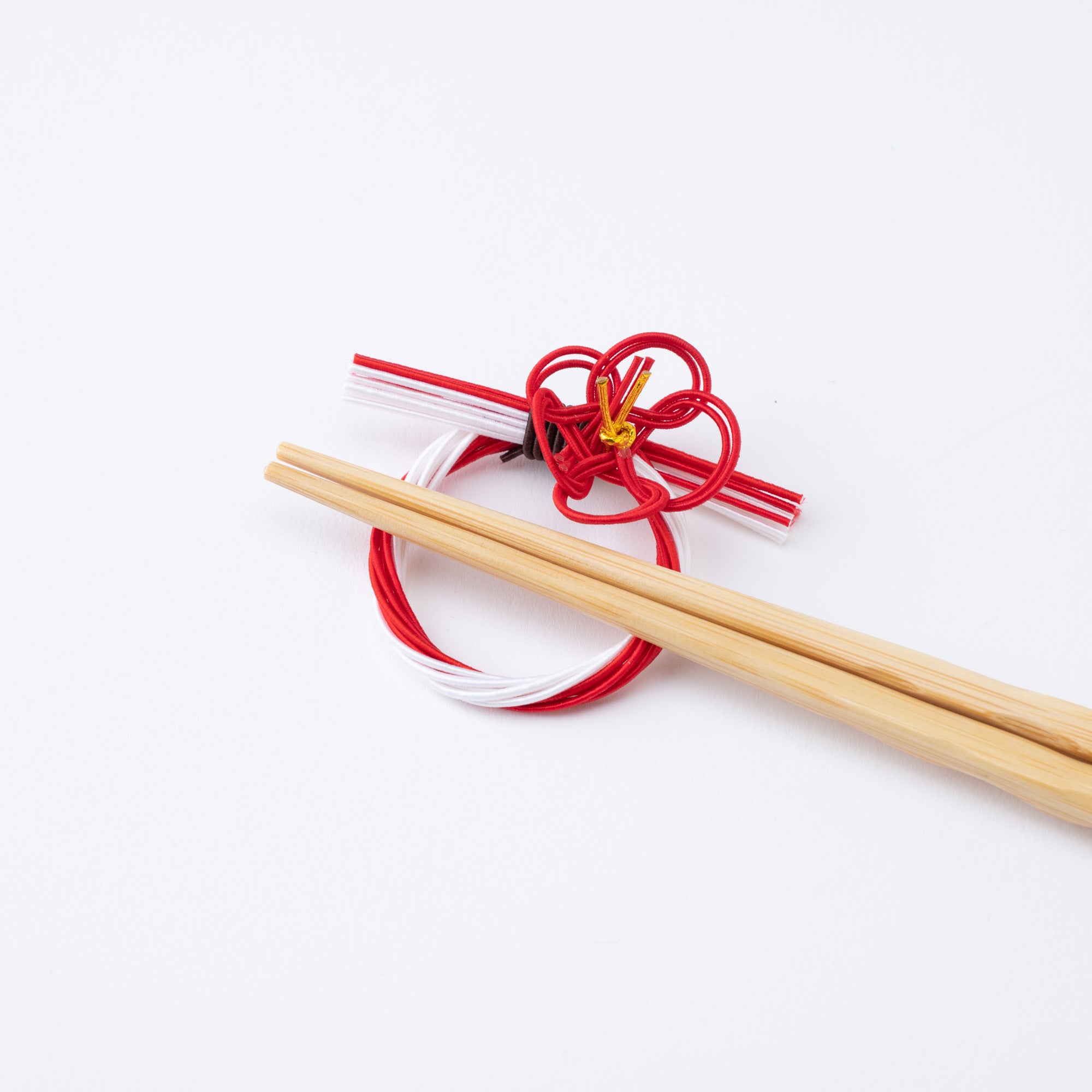 Tsuda Mizuhiki "knot" Plum Kaga Mizuhiki Chopstick Rest - MUSUBI KILN - Quality Japanese Tableware and Gift