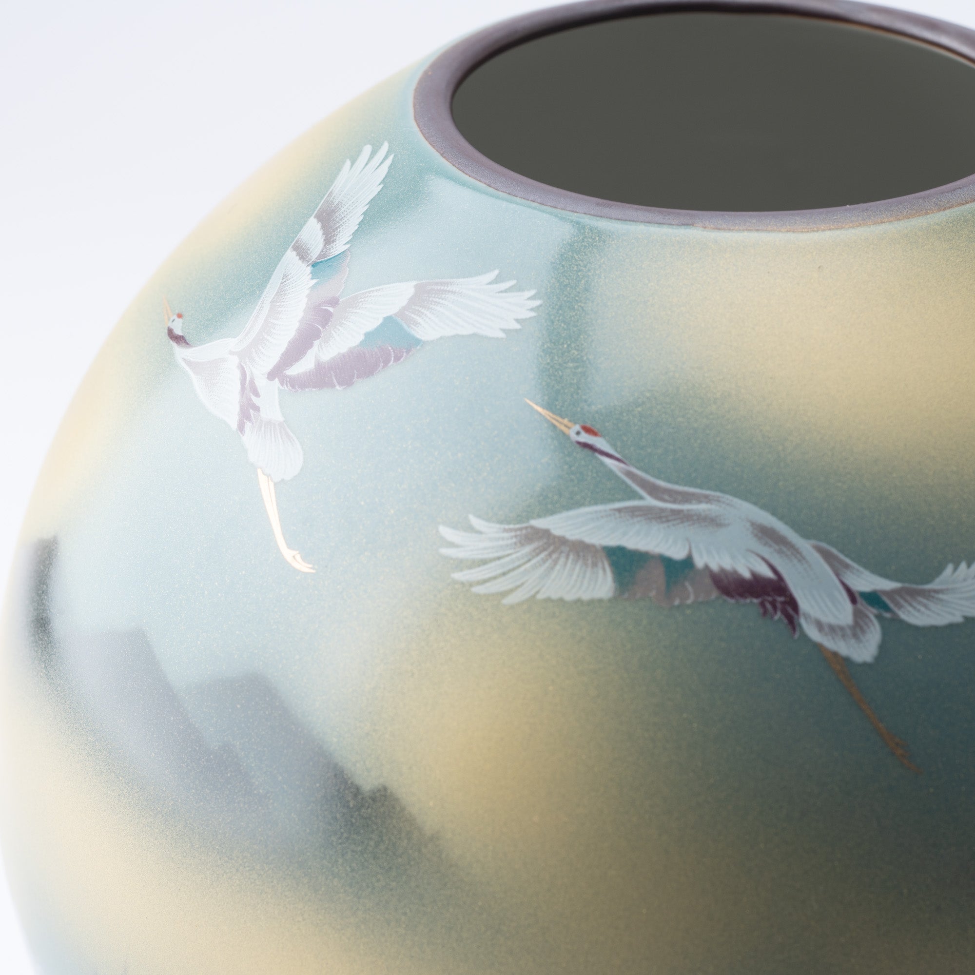 Two Cranes and Landscape Kutani Japanese Flower Vase - MUSUBI KILN - Quality Japanese Tableware and Gift