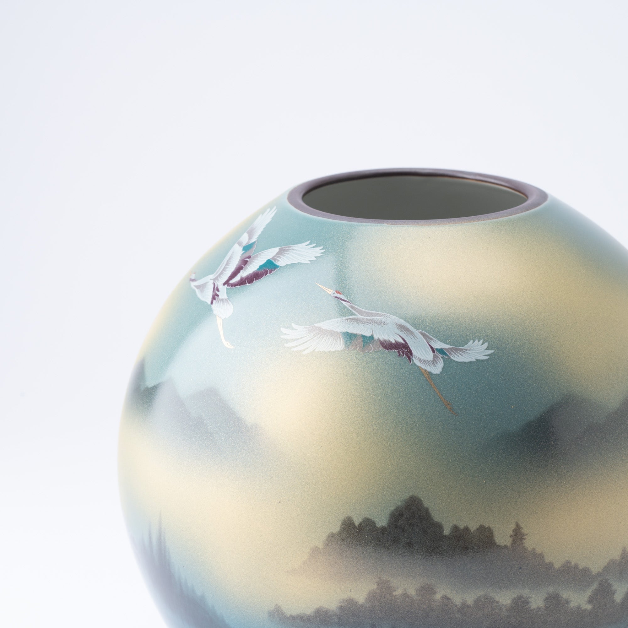 Two Cranes and Landscape Kutani Japanese Flower Vase - MUSUBI KILN - Quality Japanese Tableware and Gift