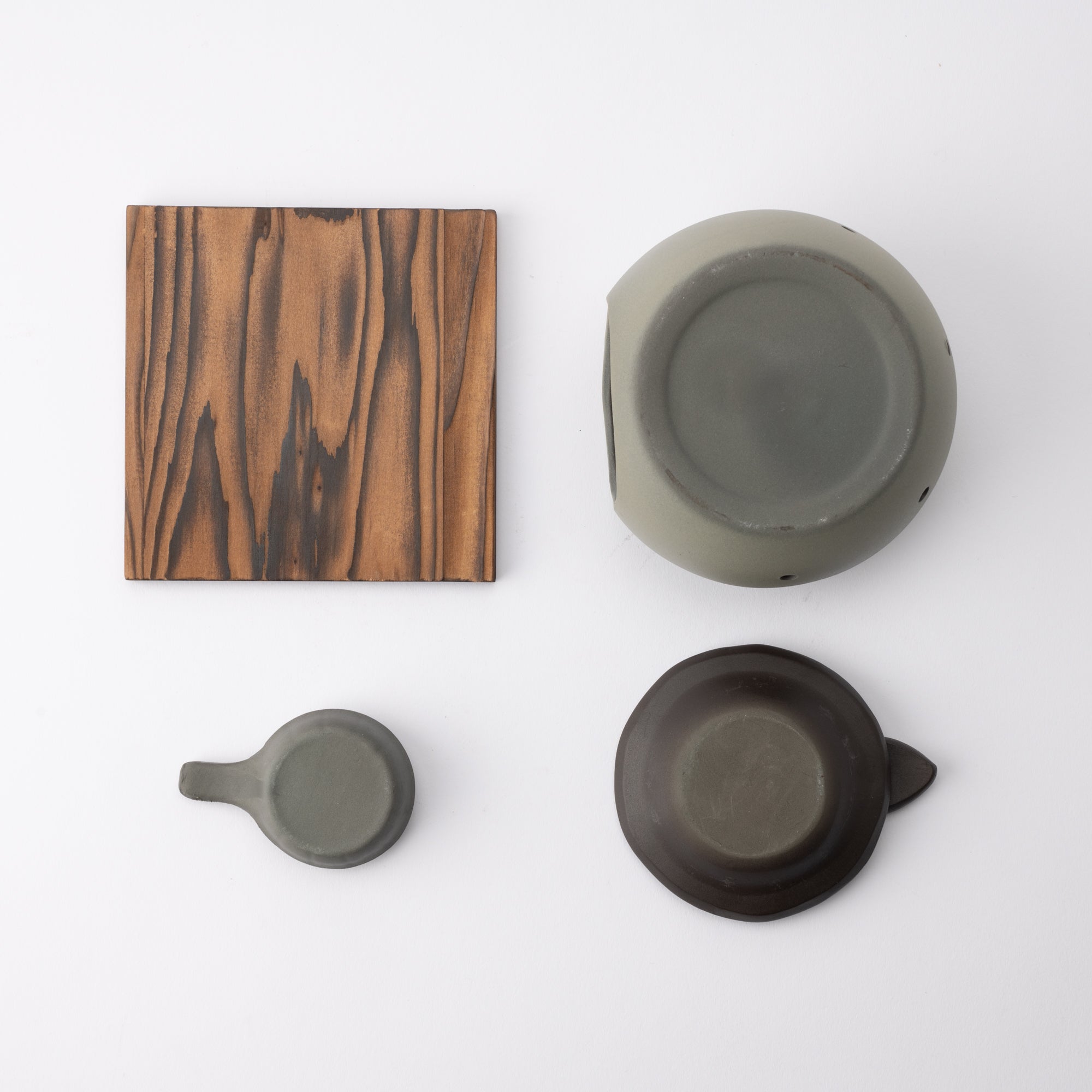 Yamafusa Loquat Leaf Round Tokoname Chakoro Tea Incense Burner - MUSUBI KILN - Quality Japanese Tableware and Gift