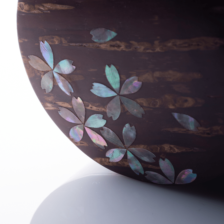 Yatsuyanagi Inlay Falling Sakura Akita Cherry Bark Work Tea Canister - MUSUBI KILN - Quality Japanese Tableware and Gift