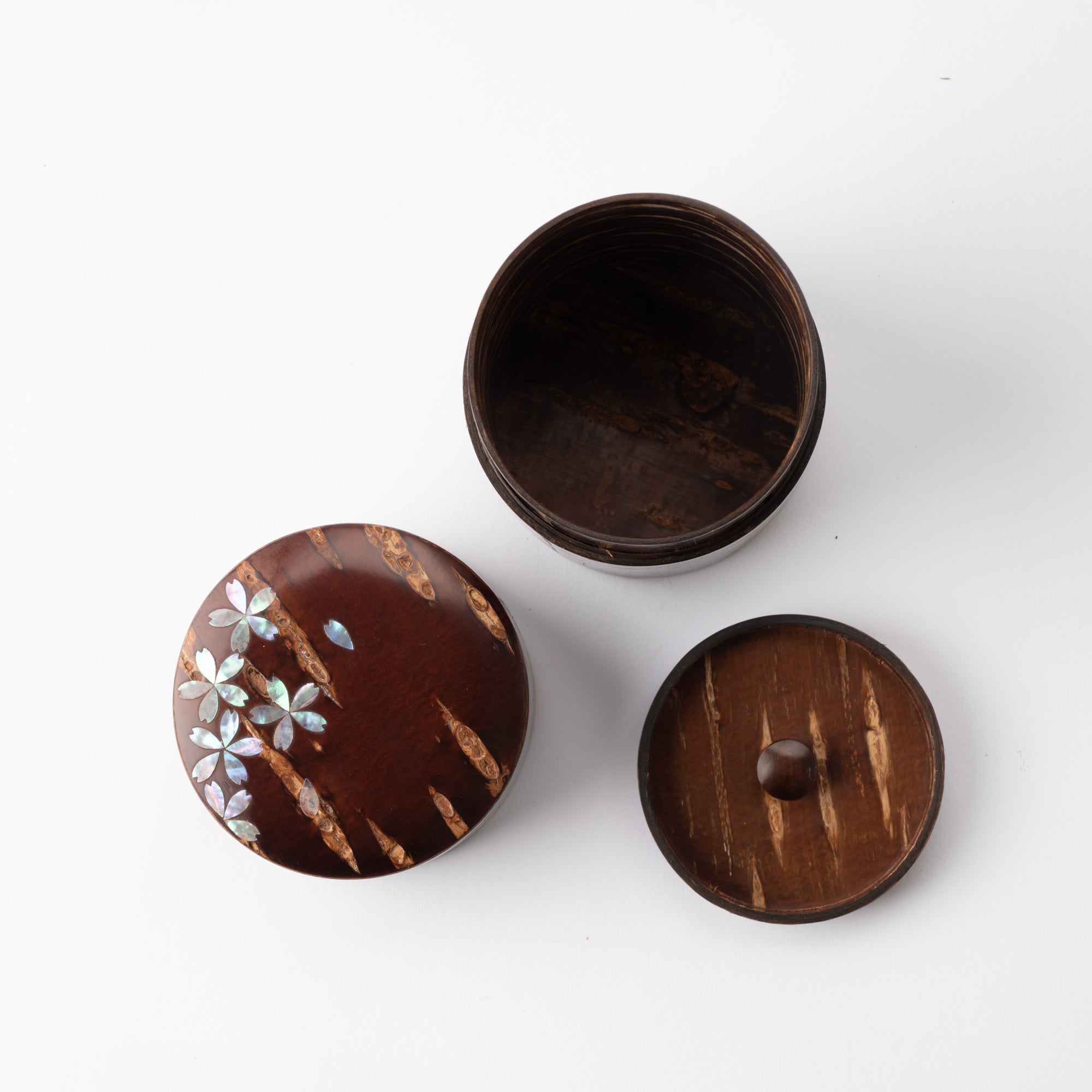 Yatsuyanagi Inlay Falling Sakura Akita Cherry Bark Work Tea Canister - MUSUBI KILN - Quality Japanese Tableware and Gift