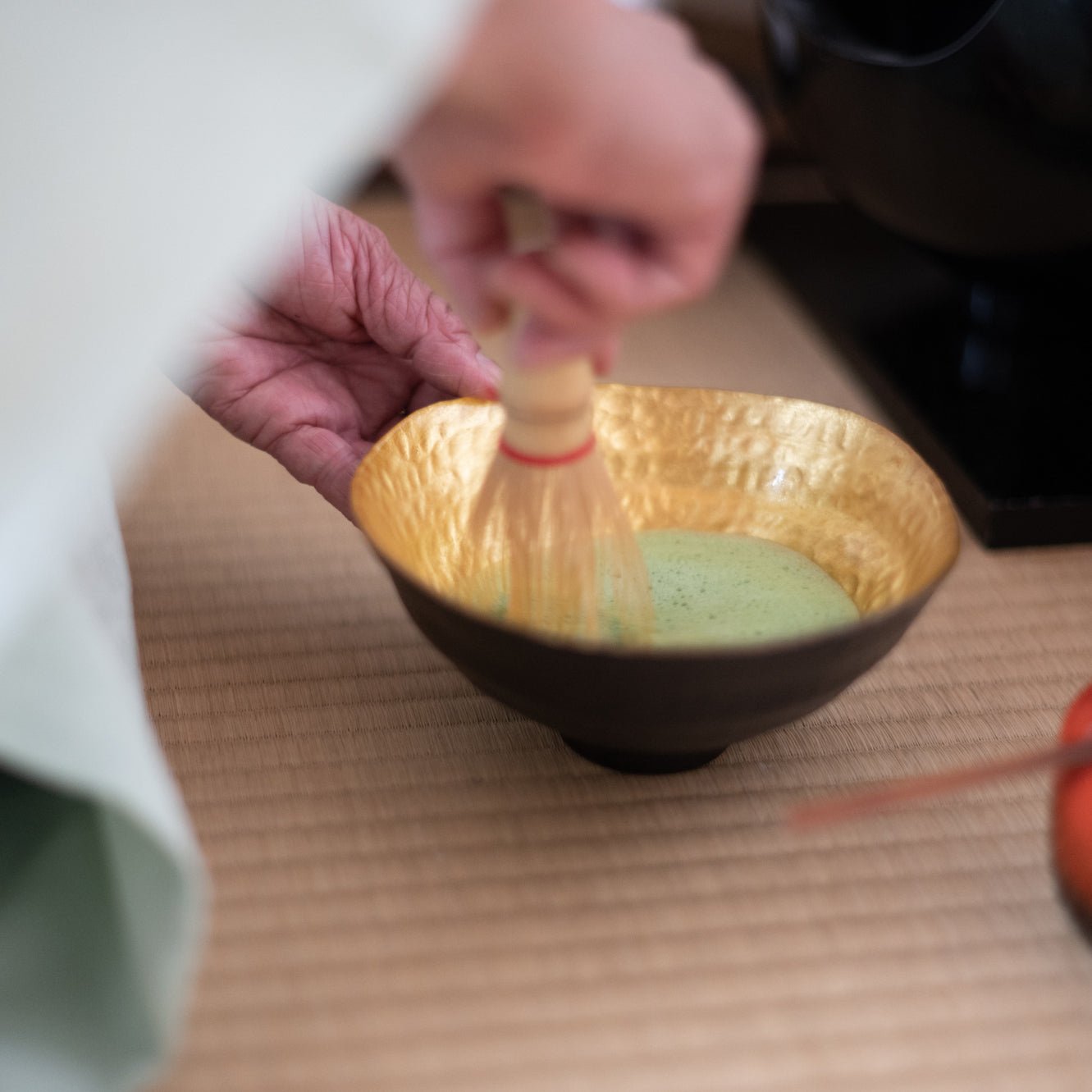 Yoshita Kasho Glass Gold Matcha Bowl Chawan - MUSUBI KILN - Quality Japanese Tableware and Gift