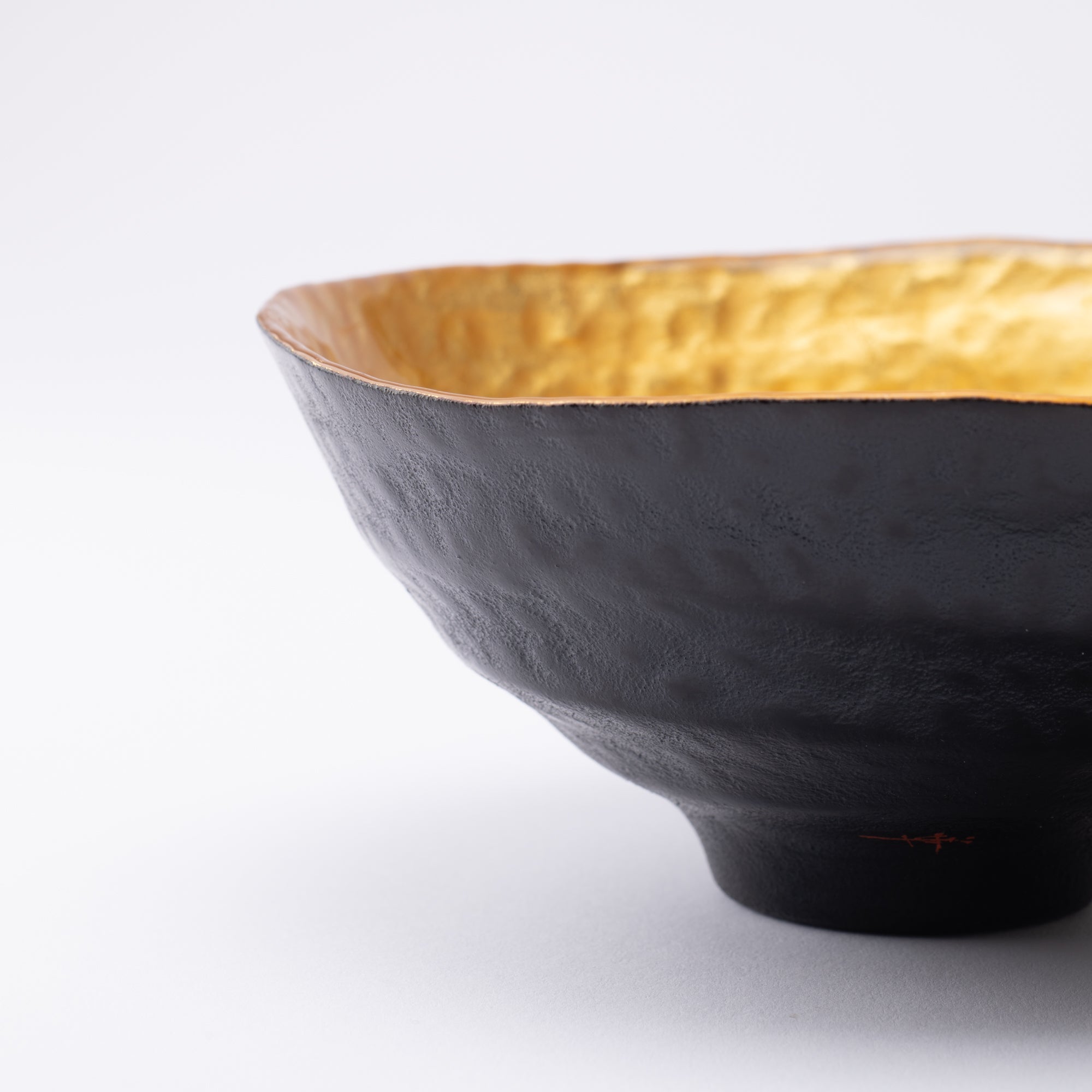Yoshita Kasho Glass Gold Matcha Bowl Chawan - MUSUBI KILN - Quality Japanese Tableware and Gift