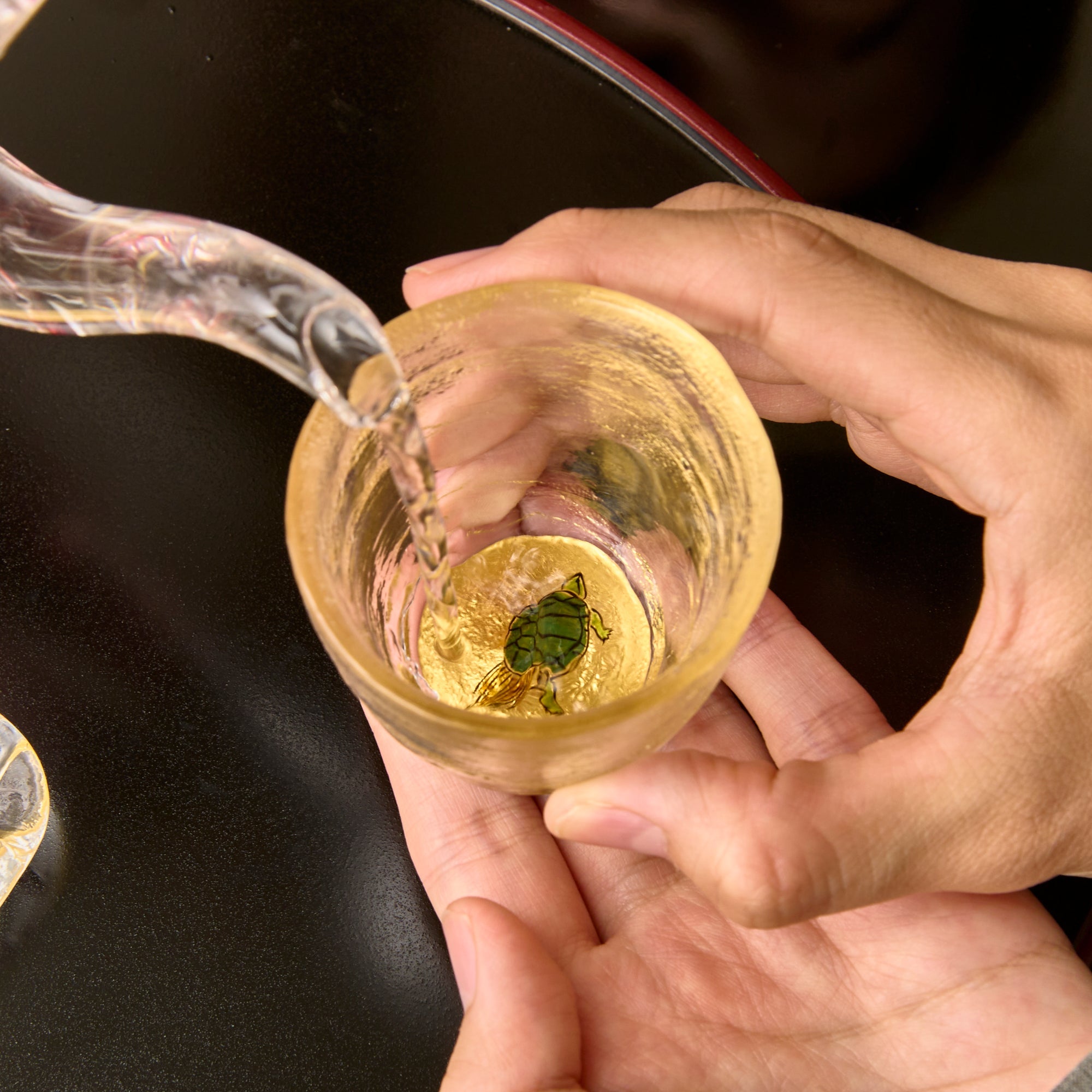 Yoshita Kasho Turtle Maki - e Glass Sake Cup - MUSUBI KILN - Quality Japanese Tableware and Gift