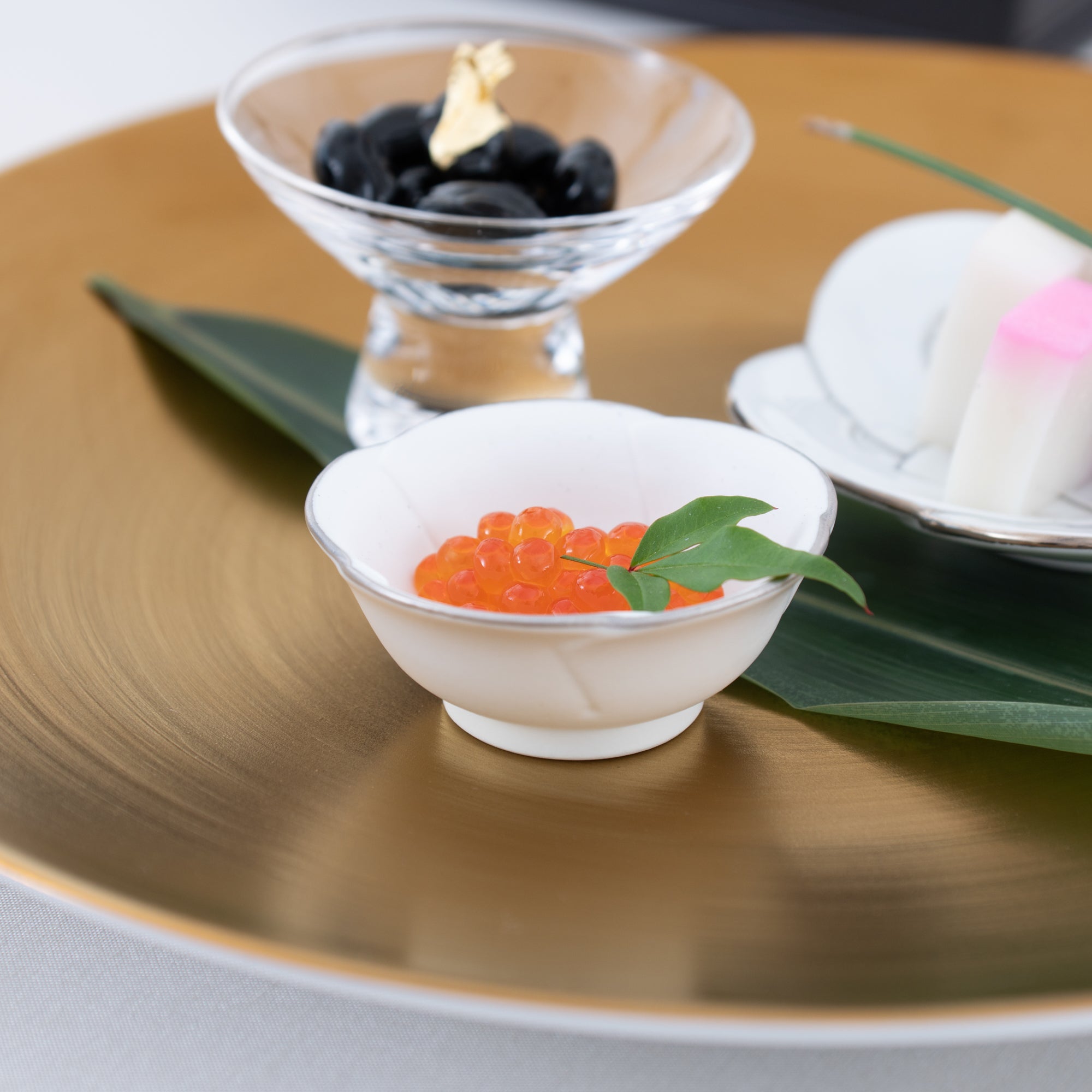 Zuiho Kiln Small Flower Delicacy Small Bowl - MUSUBI KILN - Quality Japanese Tableware and Gift