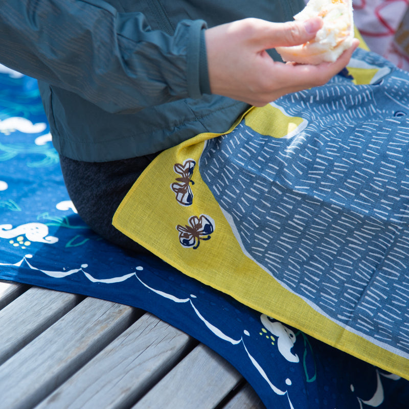 Aqua Drop Navy Lily Furoshiki Wrapping Cloth 39in