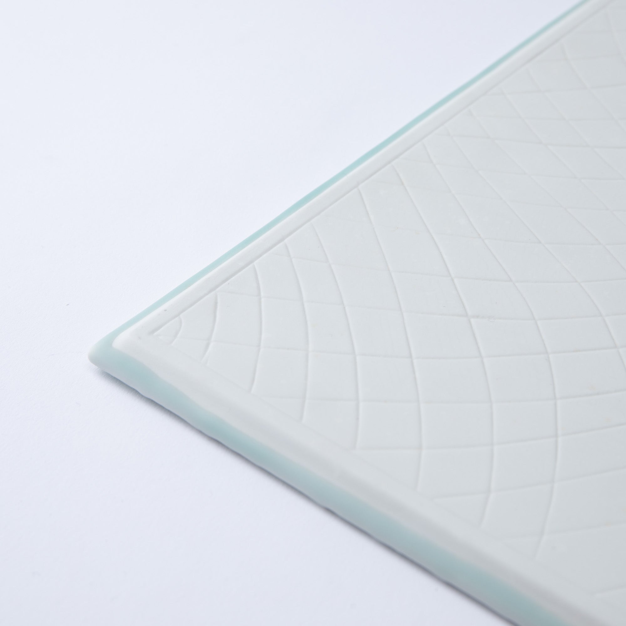 Moist Sakura Square Main Plate