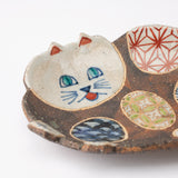 Kousai Kiln Playful Cat Hasami Plate