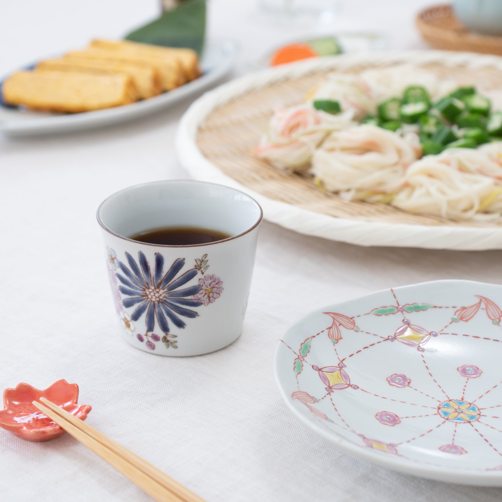Atelier Yu Brilliant Flower Kutani Japanese Teacup - MUSUBI KILN - Quality Japanese Tableware and Gift