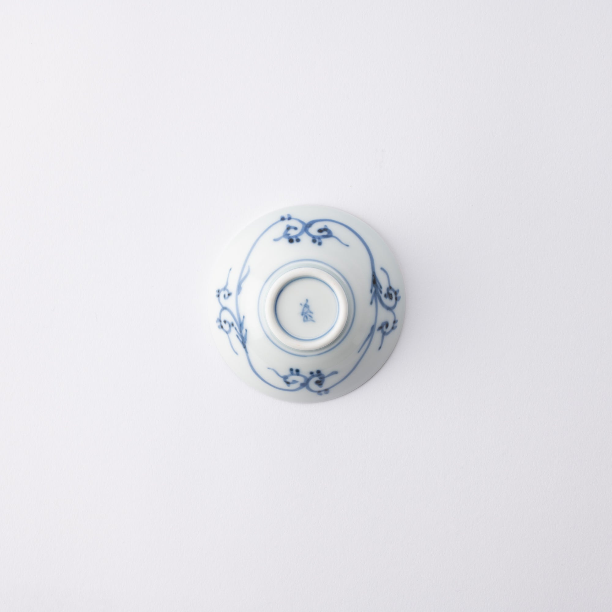 Keizan Kiln Sea Bream Arita Sakazuki Sake Cup - MUSUBI KILN - Handmade Japanese Tableware and Japanese Dinnerware