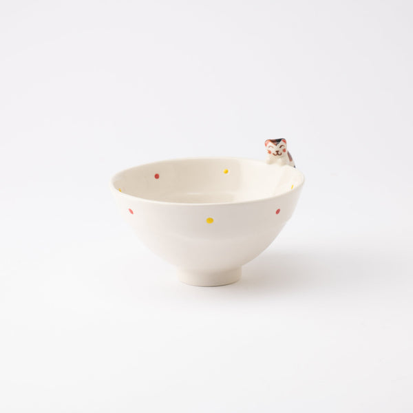 Kikusho Kiln Red Dot Cat Hasami Japanese Rice Bowl - MUSUBI KILN - Quality Japanese Tableware and Gift