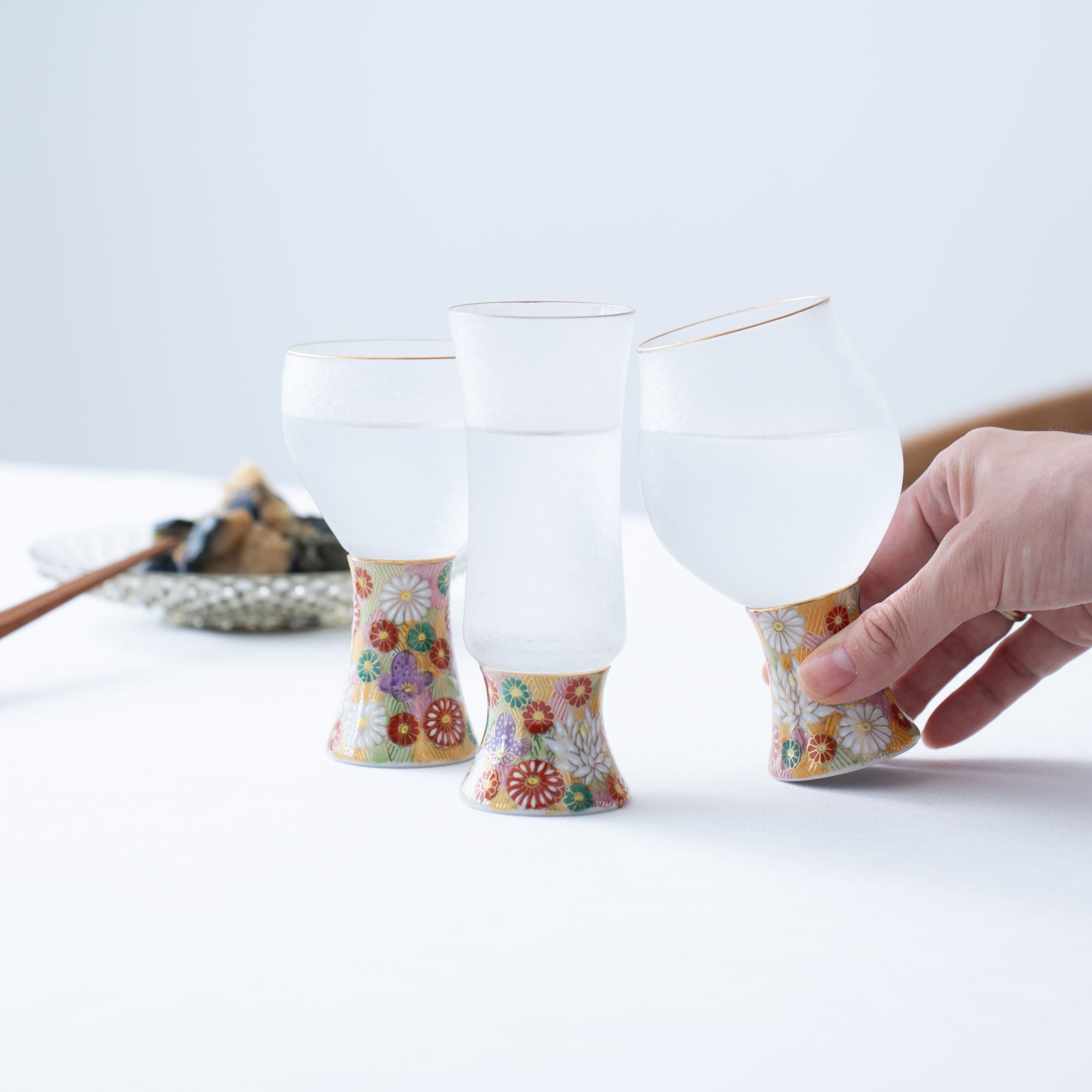 Mizore Hanazume Kutani Guinomi Sake Glass - MUSUBI KILN - Handmade Japanese Tableware and Japanese Dinnerware