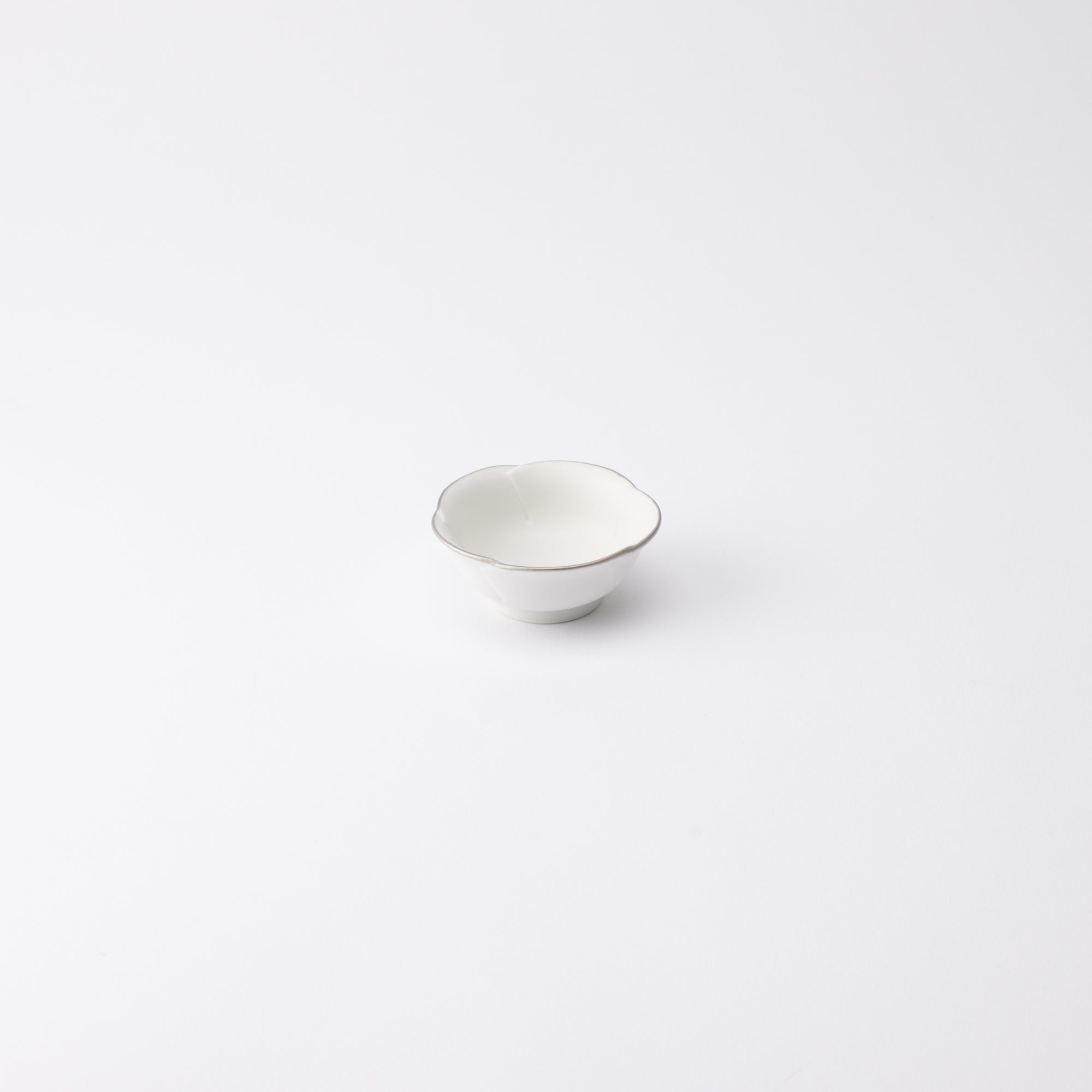 Zuiho Kiln Small Flower Delicacy Small Bowl - MUSUBI KILN - Quality Japanese Tableware and Gift