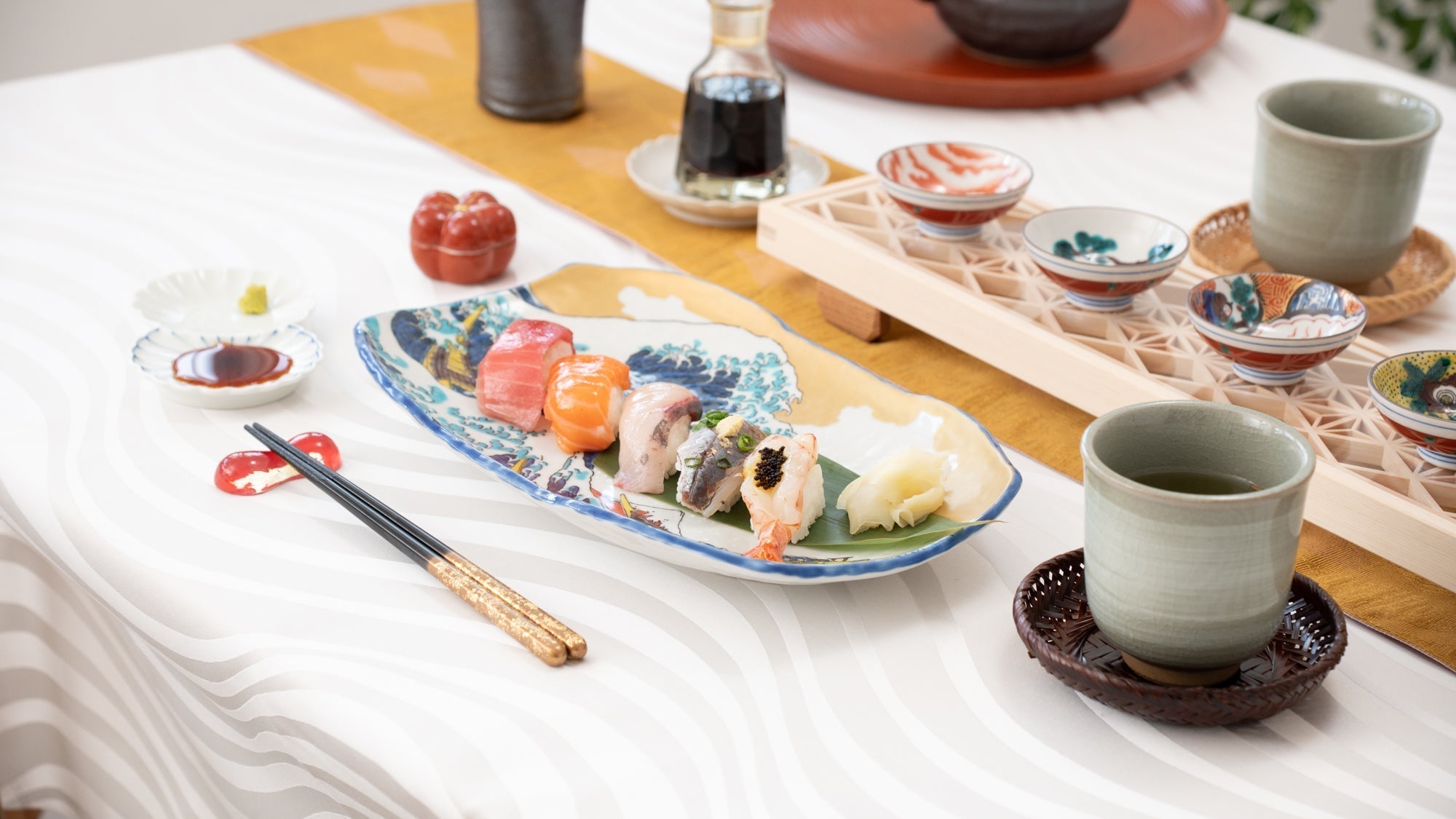 Sushi Set with Japanese Art