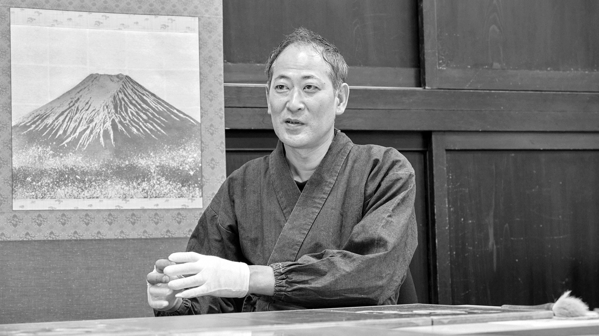 Kidoguchi Yoshio: A Painter of Light, in Gold and Shadow