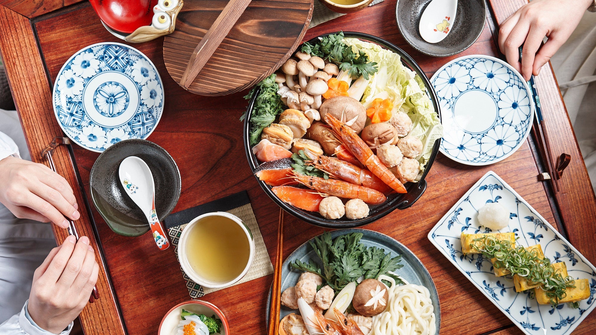 From Pot to Plate: Ishikari Nabe with Blue-and-White Charm