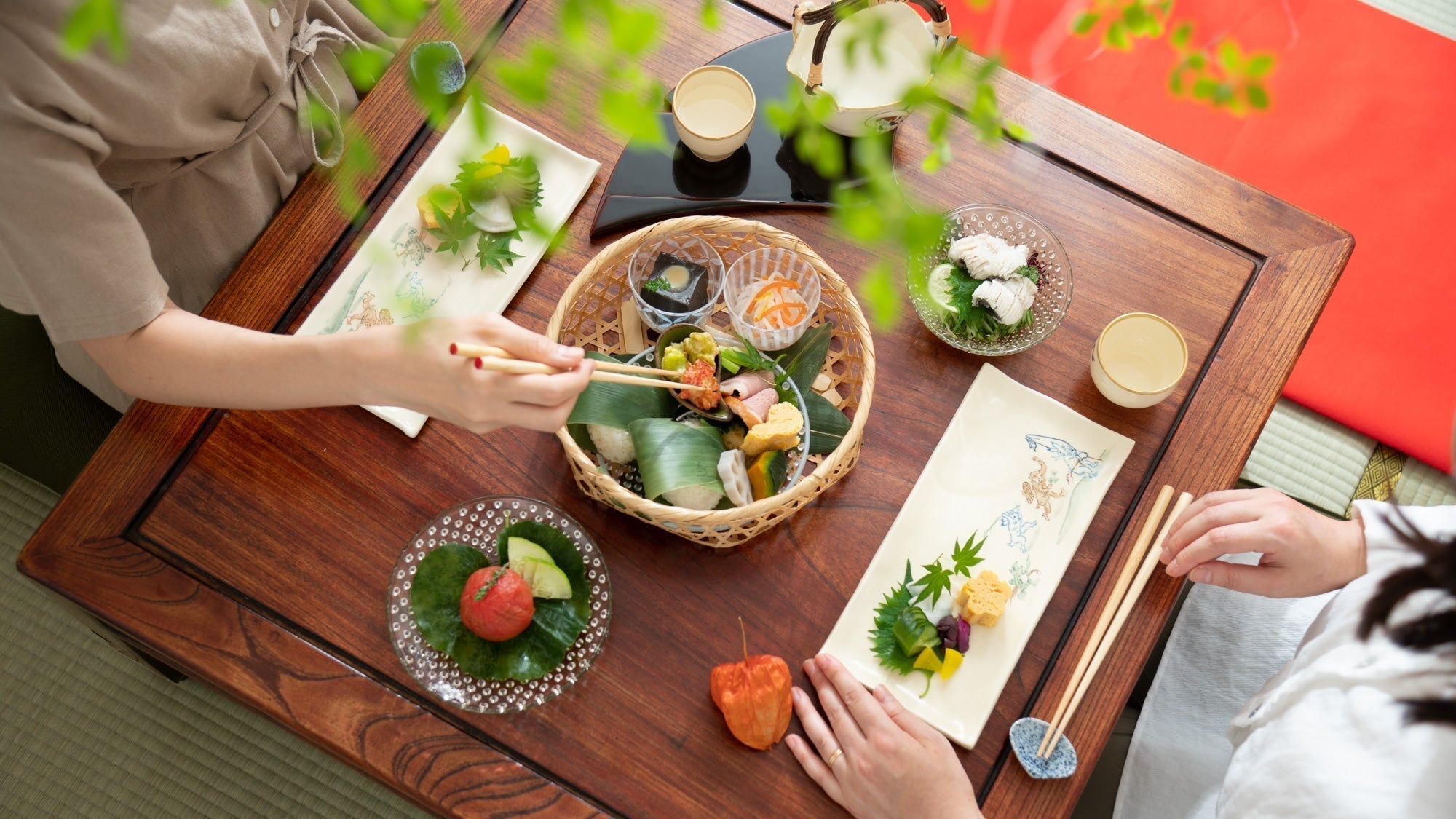 Cool Summer Dining with Tableware from Kyoto