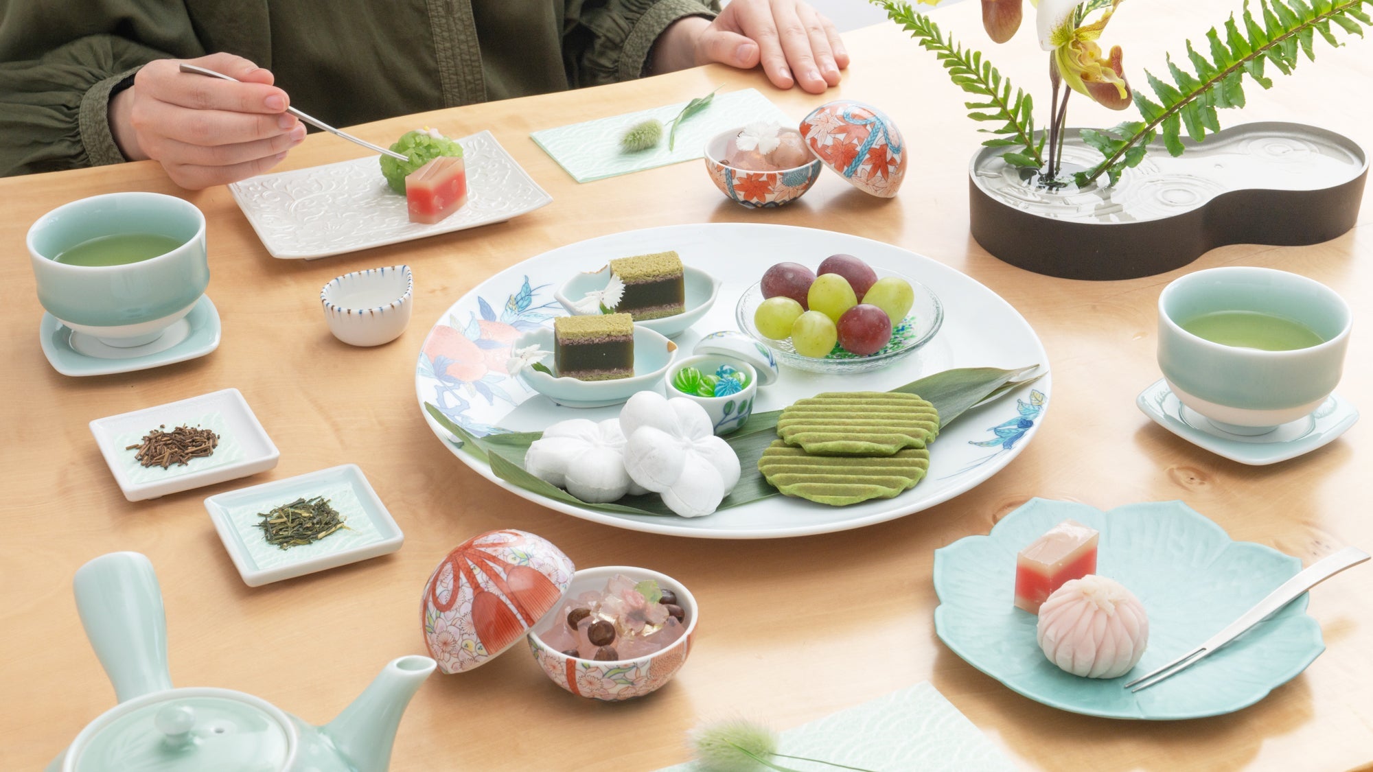 An Afternoon with Pristine Porcelain