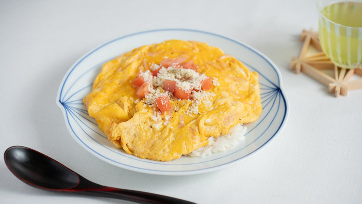 Akari’s Recipe: Ham and Egg Rice Bowl with a Soft Egg Blanket