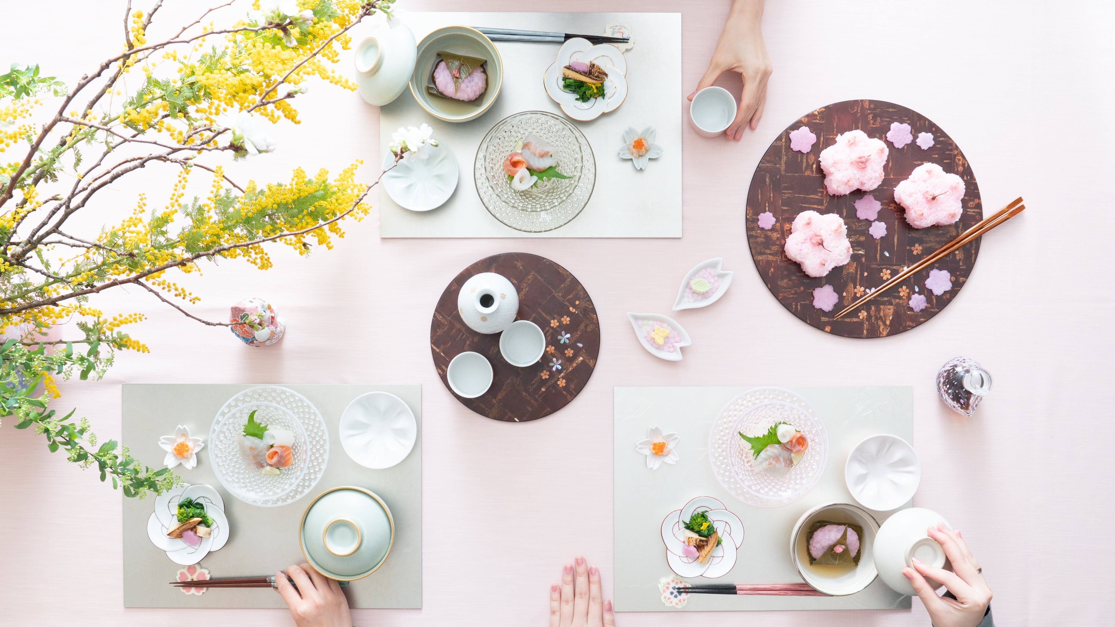 Sakura Splendor with Akita Cherry Bark Work Plates