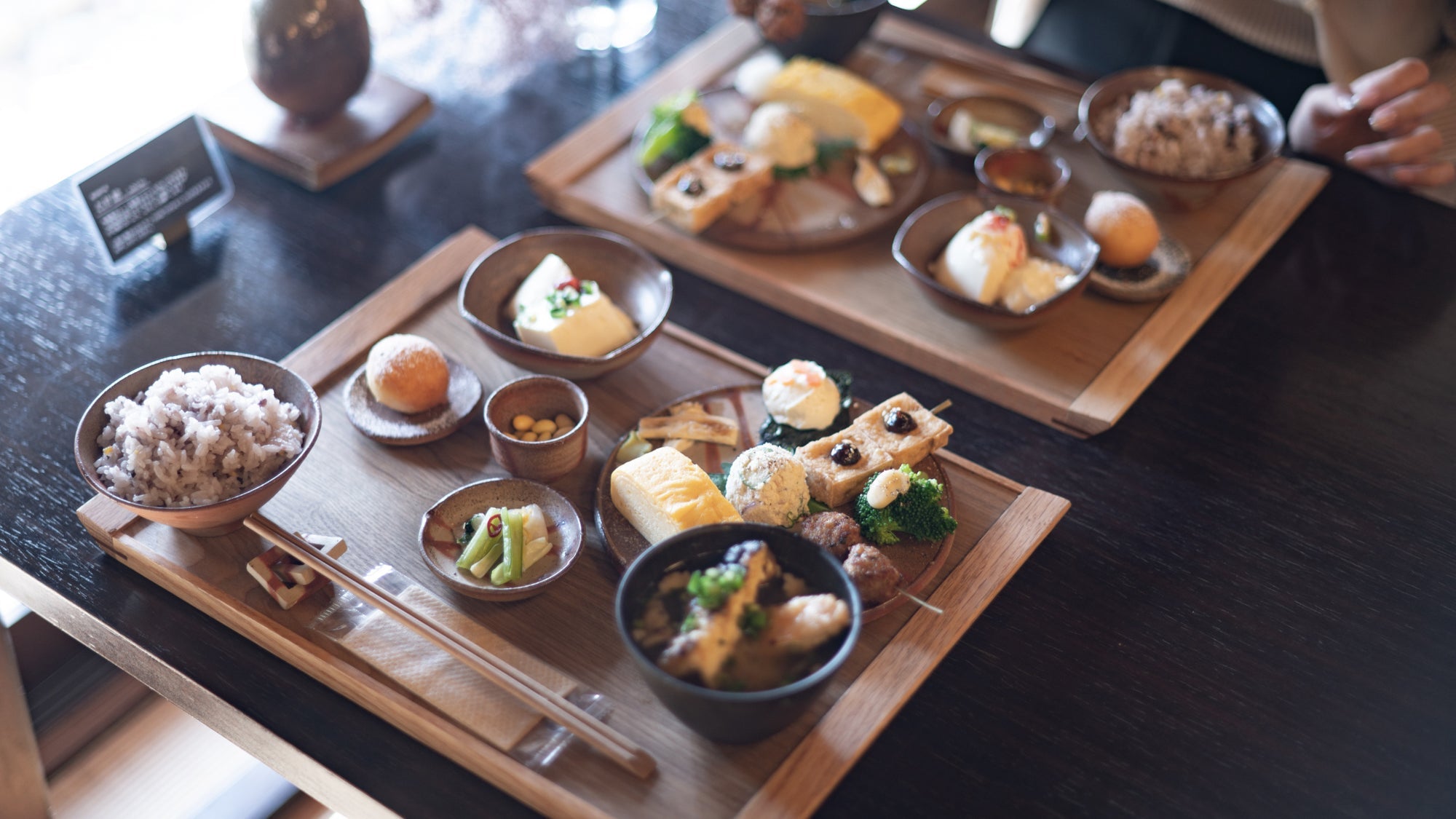 A Fusion Feast of Tofu and Bizen Ware in an Age-Old Homestead - MUSUBI KILN