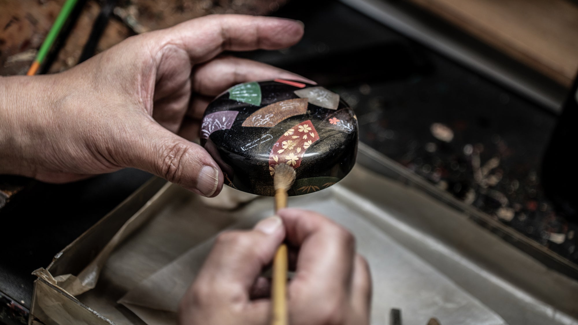 Decorative Techniques for Japanese Lacquerware - MUSUBI KILN