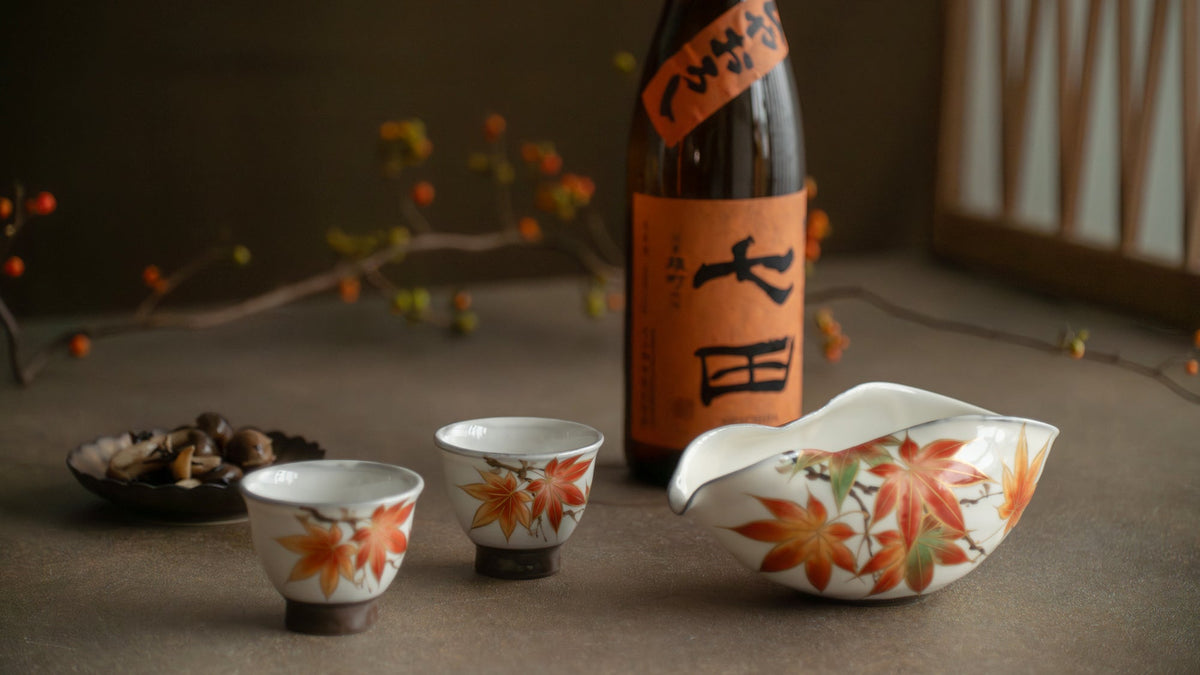 Hiyaoroshi, an autumn Japanese sake, with a sake set that evokes the season