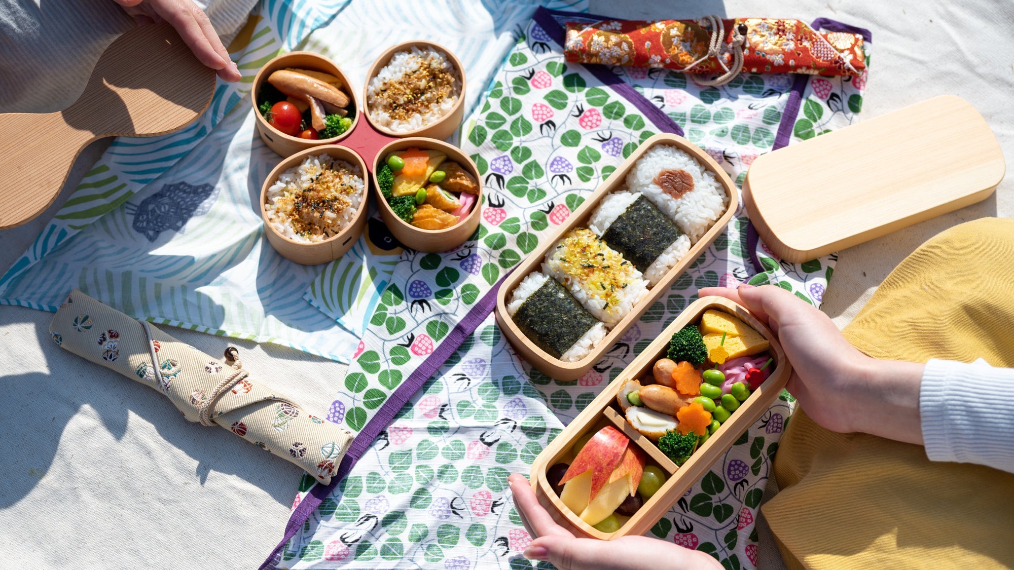 Japanese Spring Picnic Essentials - MUSUBI KILN