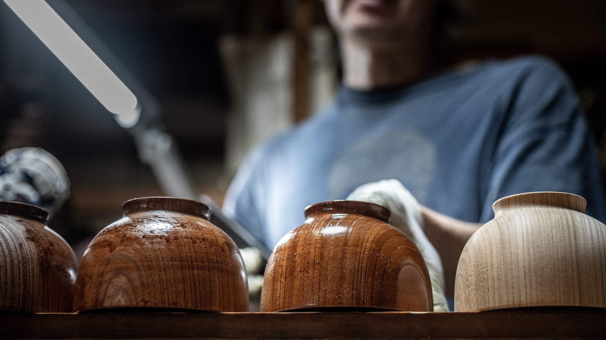 Lacquer craftsmen of Yamanaka