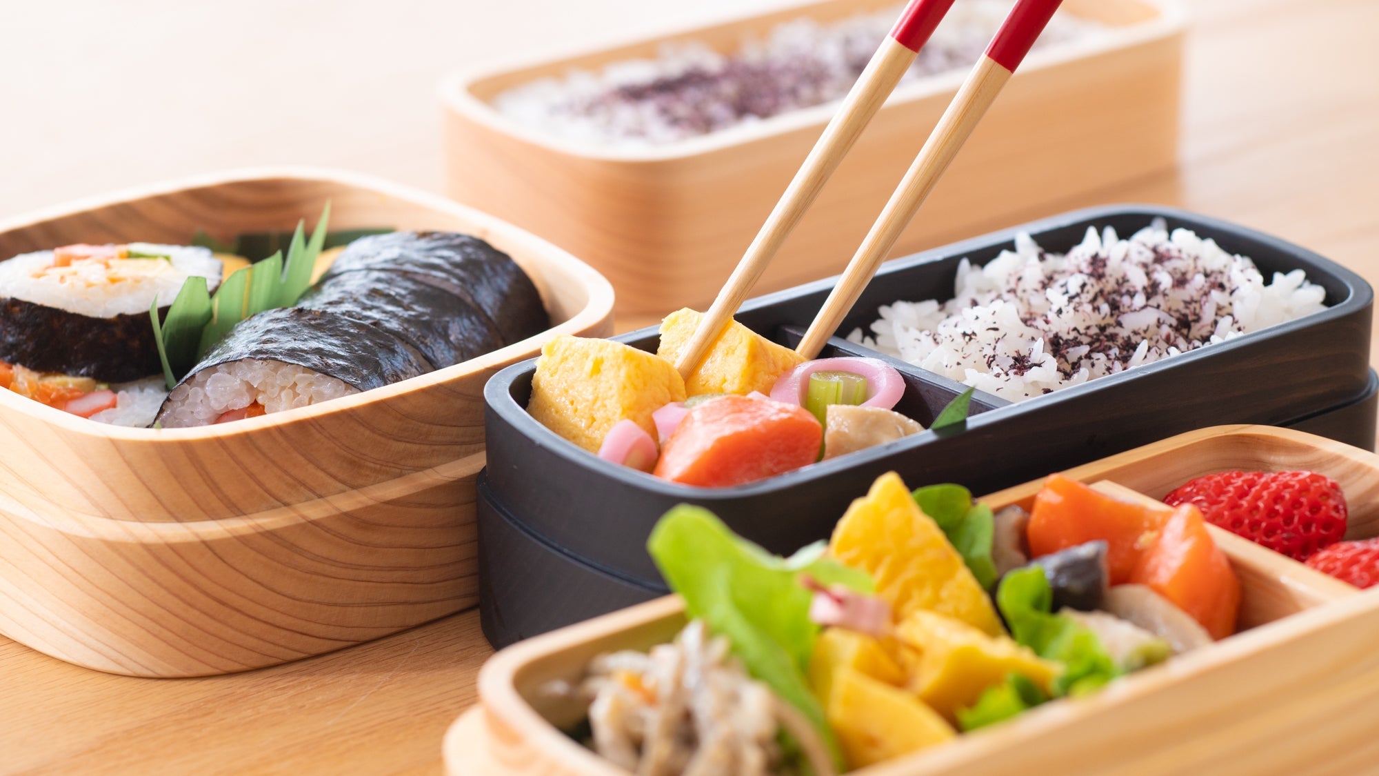 Nature's Gift in a Bento Box - MUSUBI KILN