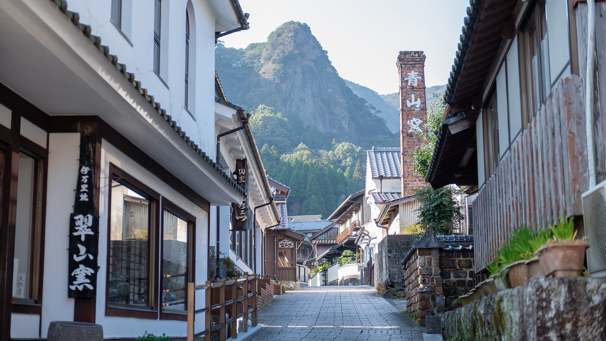 Walking Through Okawachiyama: A Village of Secretive Pottery