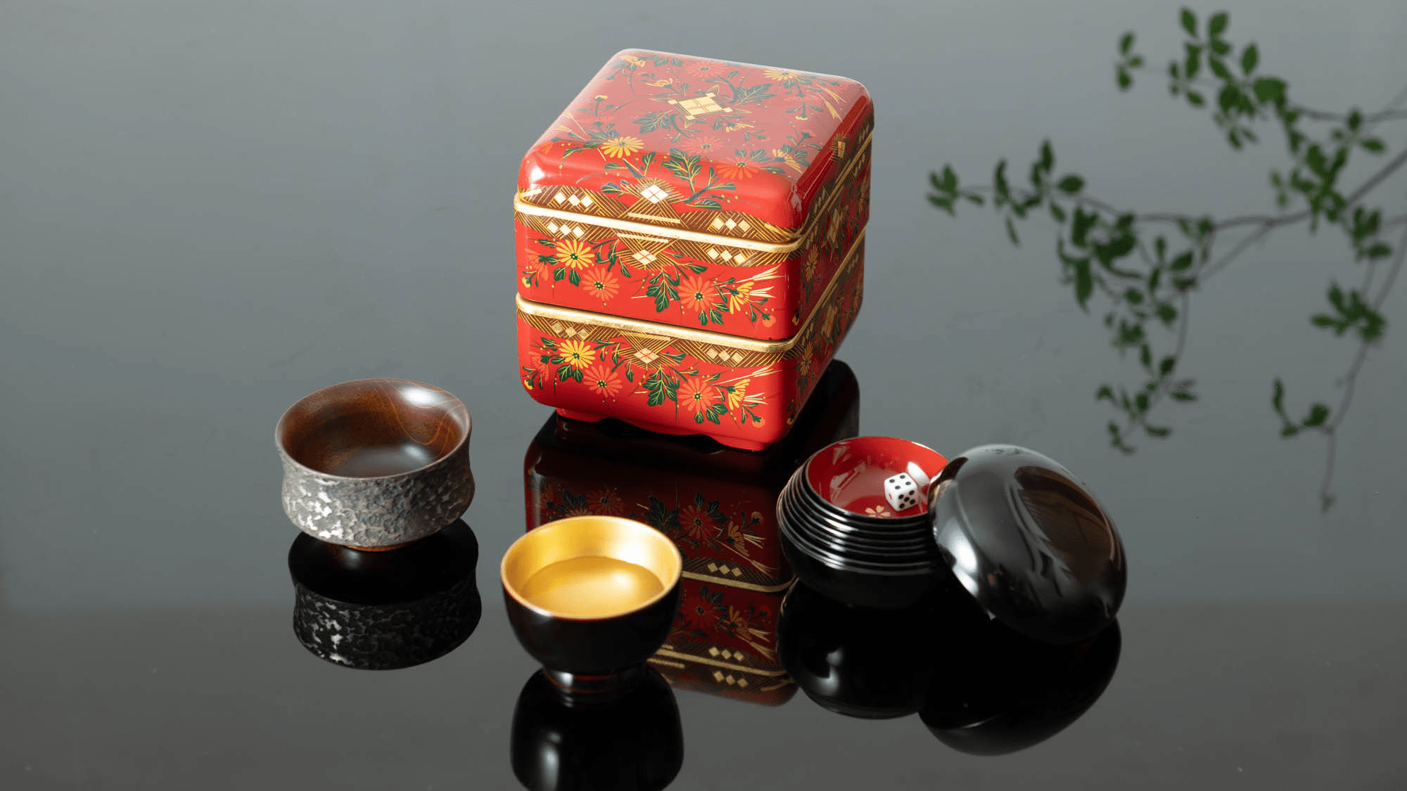 The Craft of Gifting Japanese Lacquerware - MUSUBI KILN