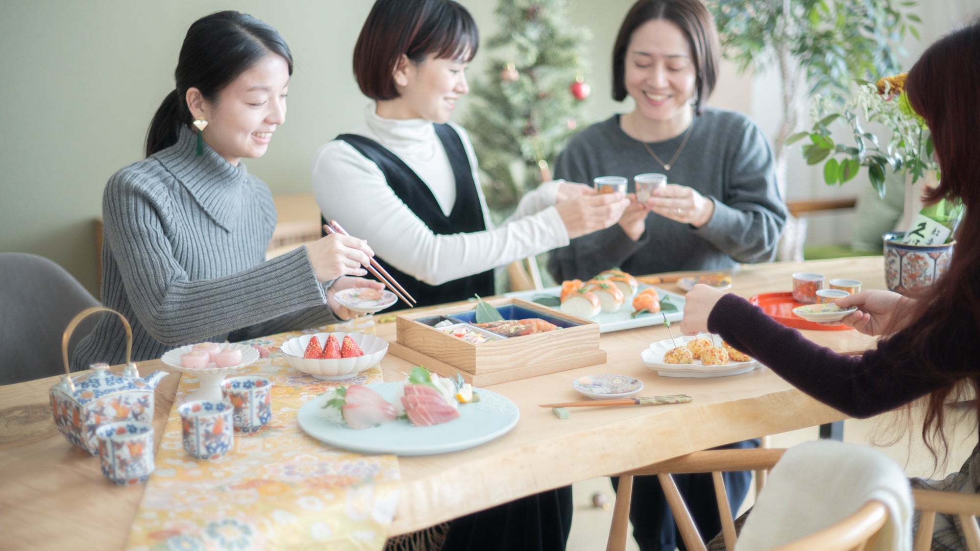 The Year-End Party at Musubi Kiln - MUSUBI KILN