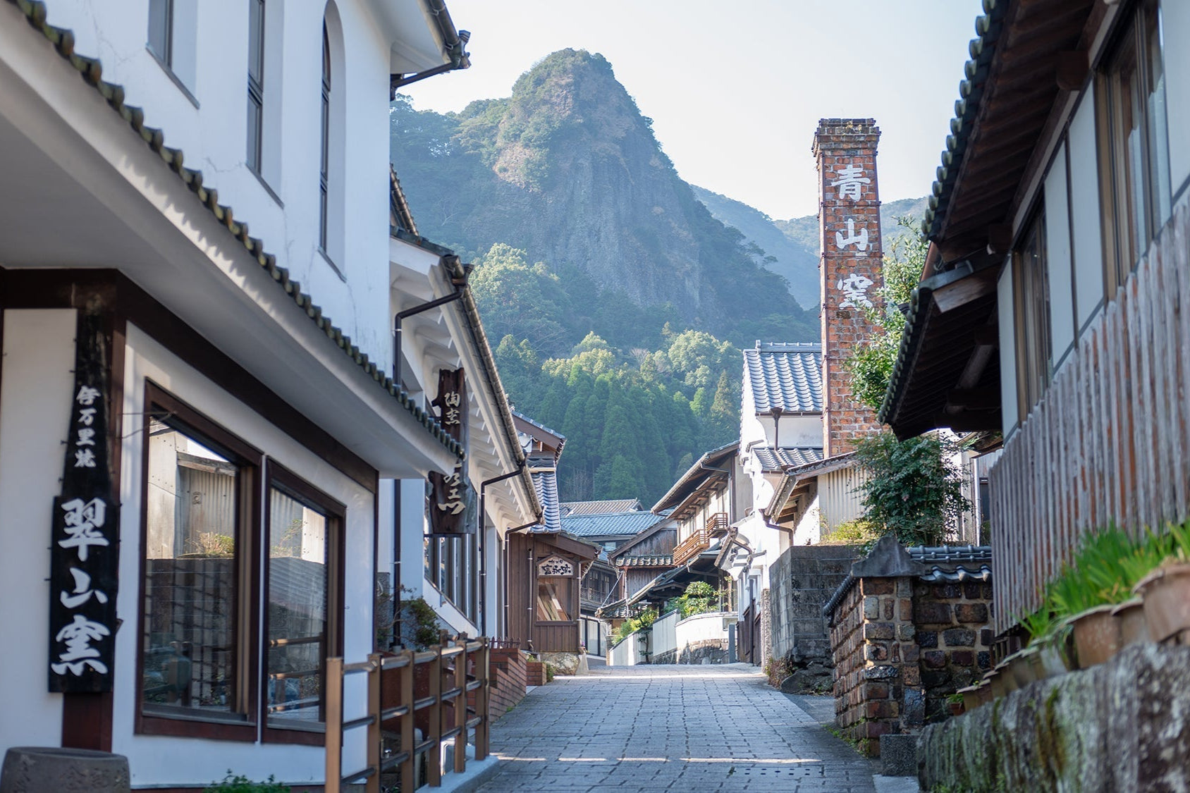 Walking Through Okawachiyama: A Village of Secretive Pottery