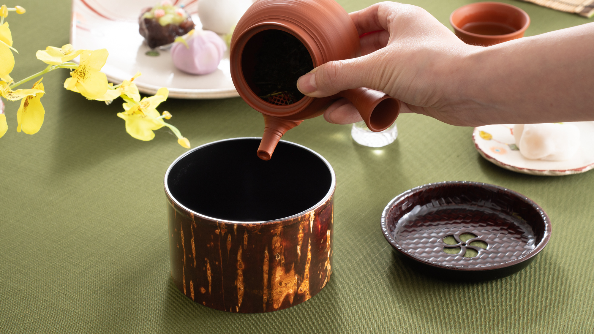 Japanese Tea Waste Containers