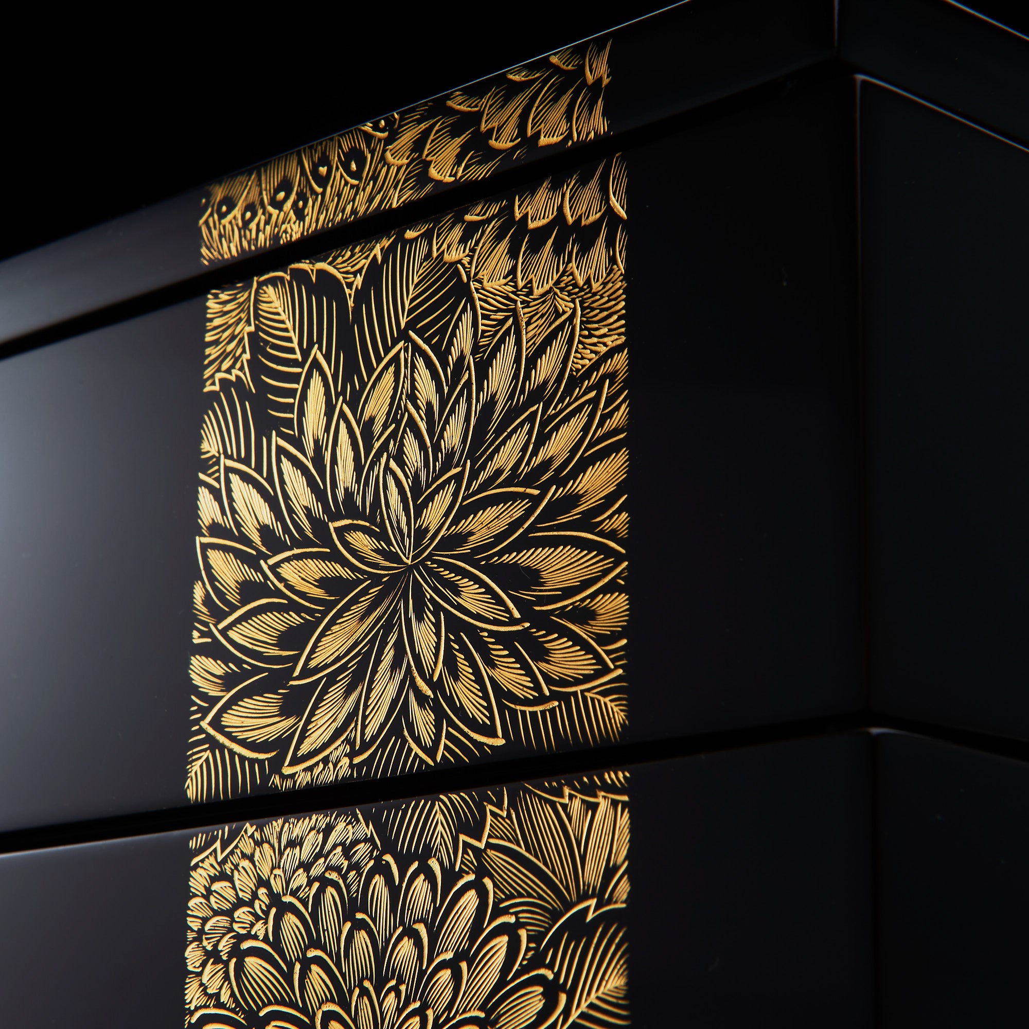 Moon and Chrysanthemum Jubako Bento Box