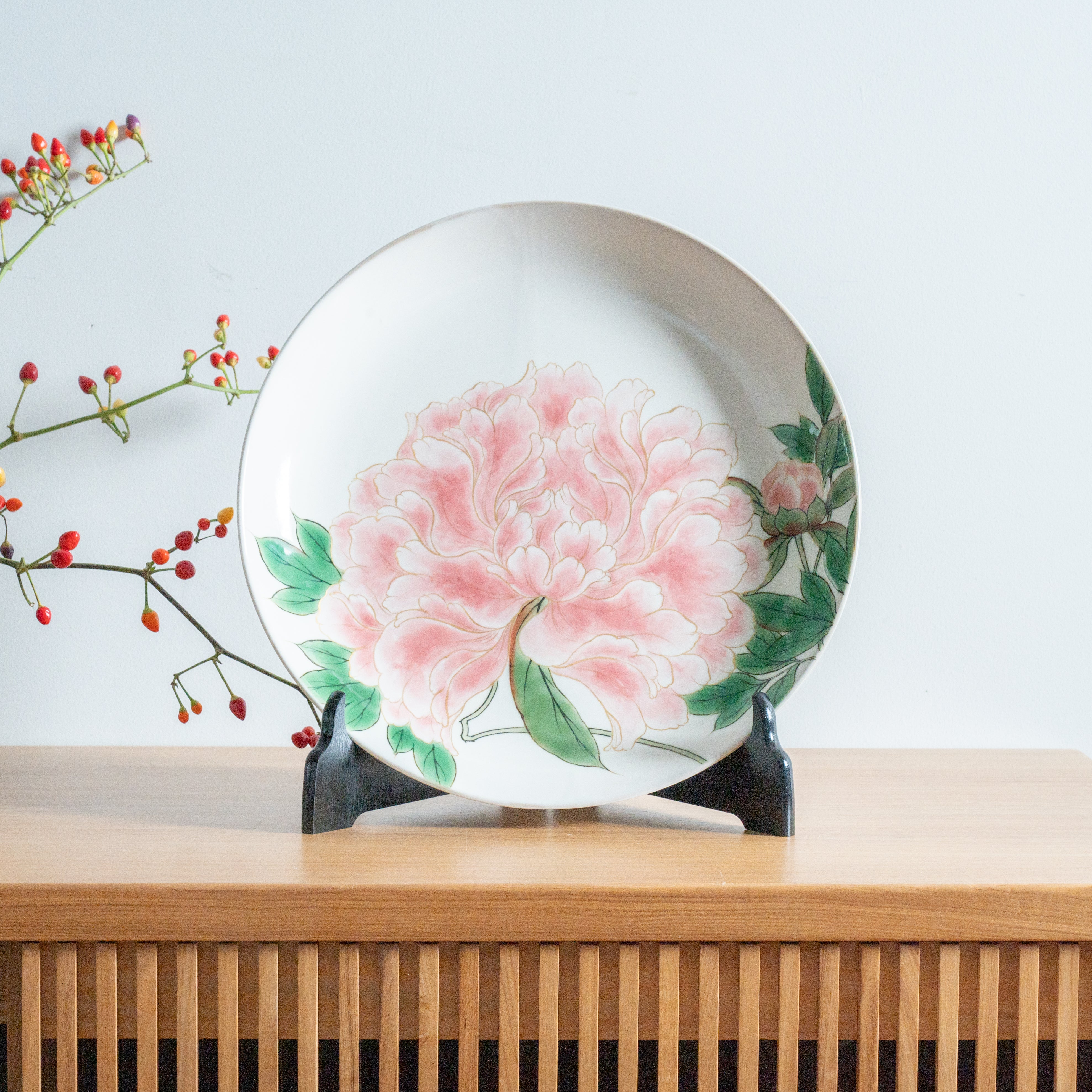 Blooming Peony Decorative Plate