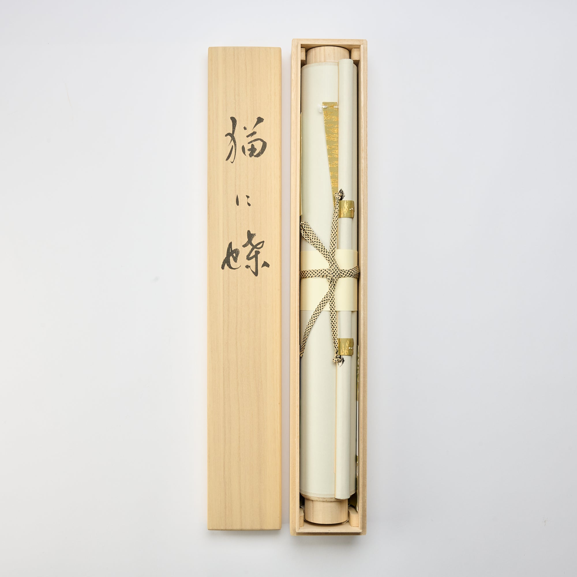 Cat and Butterfly Kakejiku Hanging Scroll