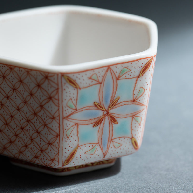 Fukushima Reiko Akae-Saibyo Sarasa Kutani Sake Cup