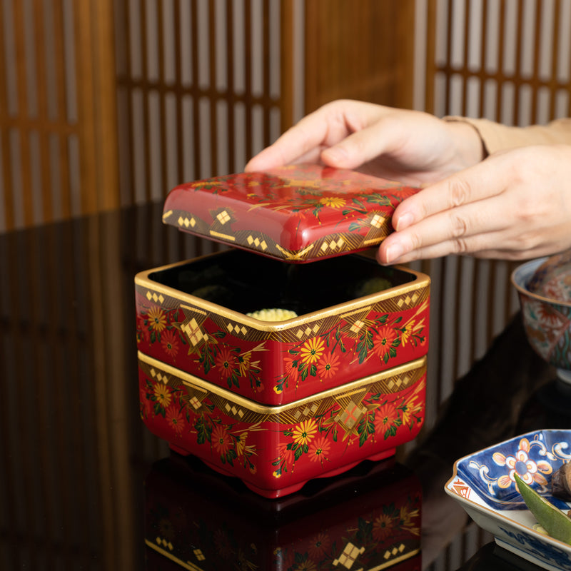 Fukunishi Sobe Chrysanthemum Aizu Lacquerware Two Tiers Jubako Bento Box