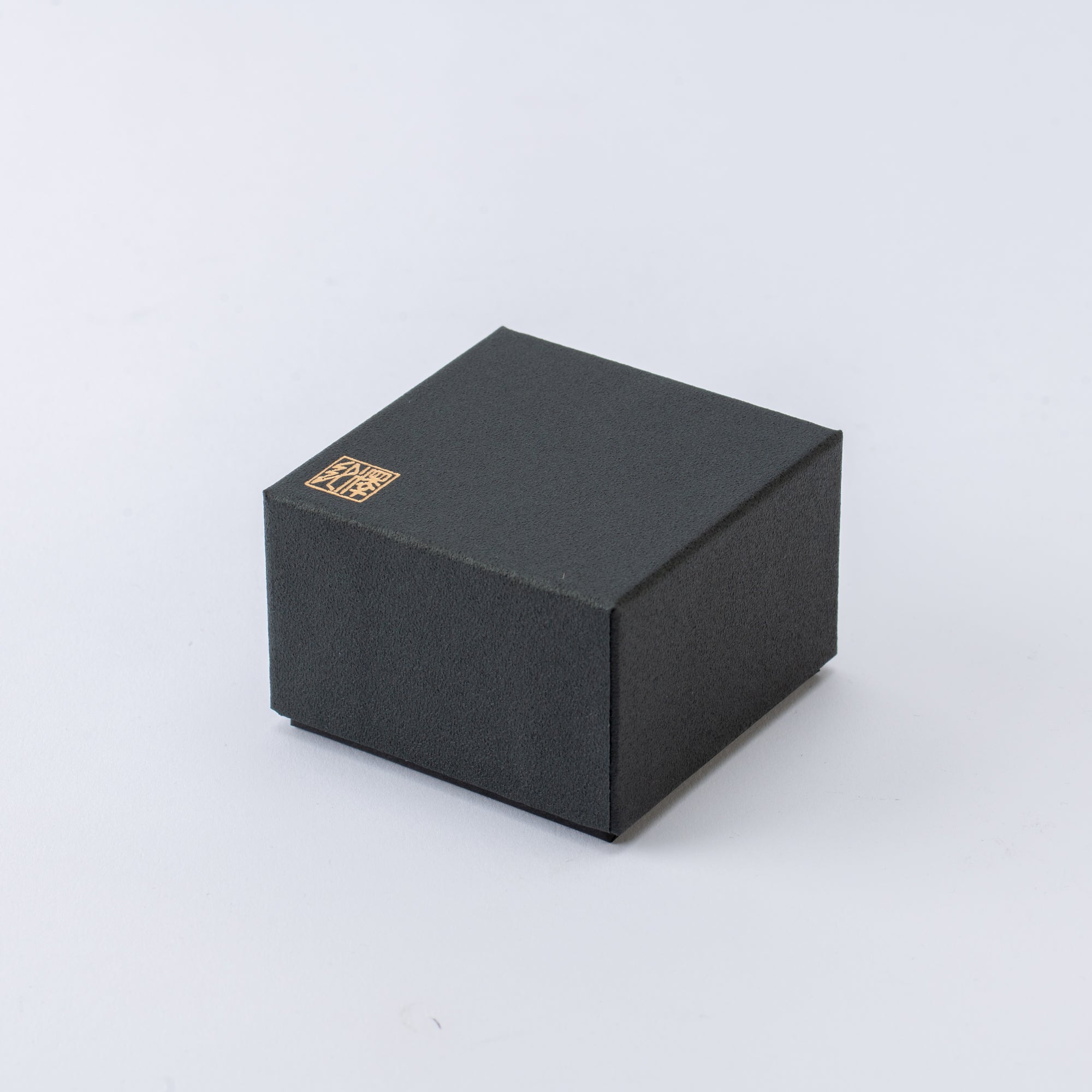 Gold-lined Origami Crane Chopstick Rest