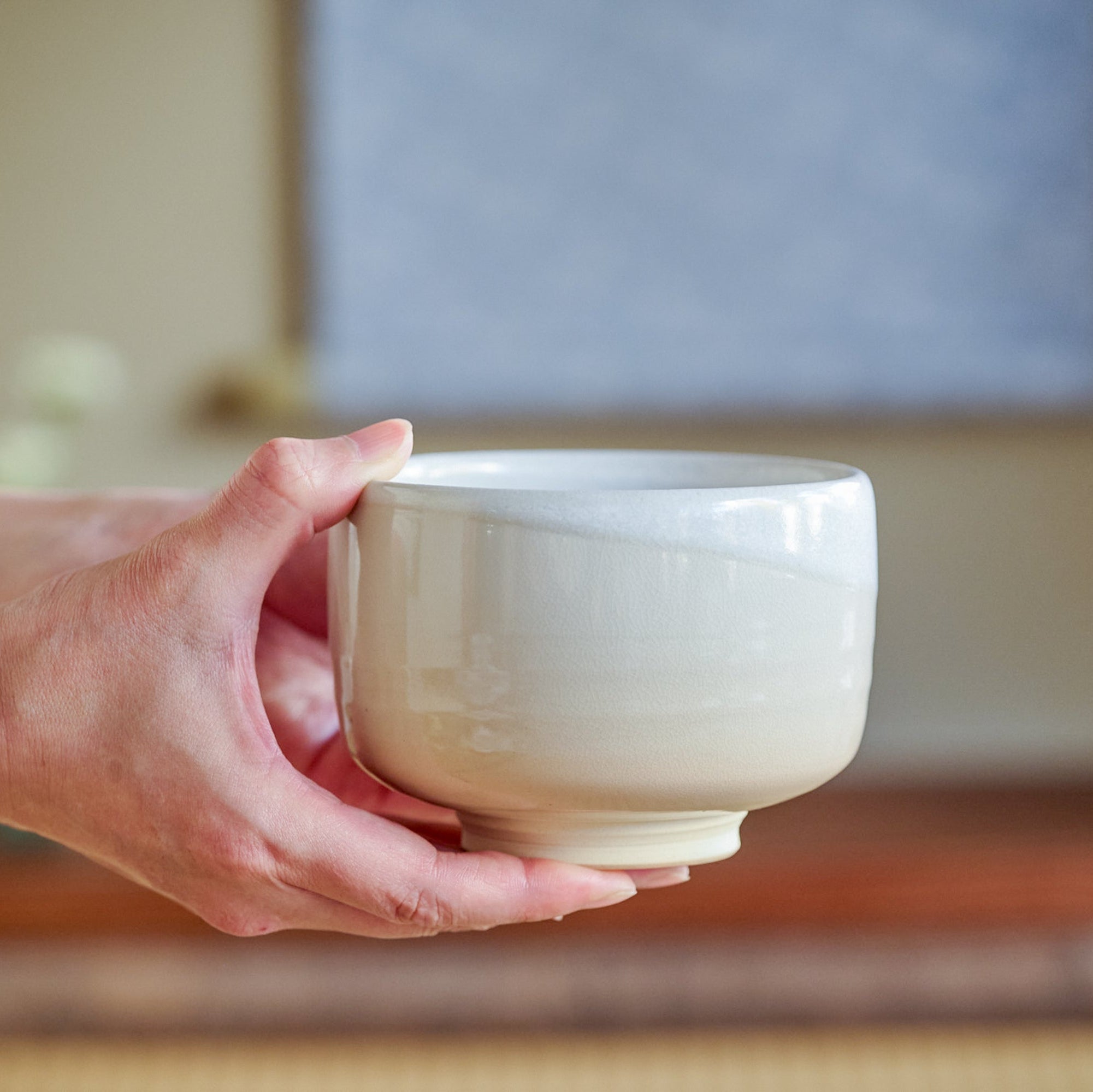 Weiß Cremefarbene Matcha-Schale mit Farbverlauf