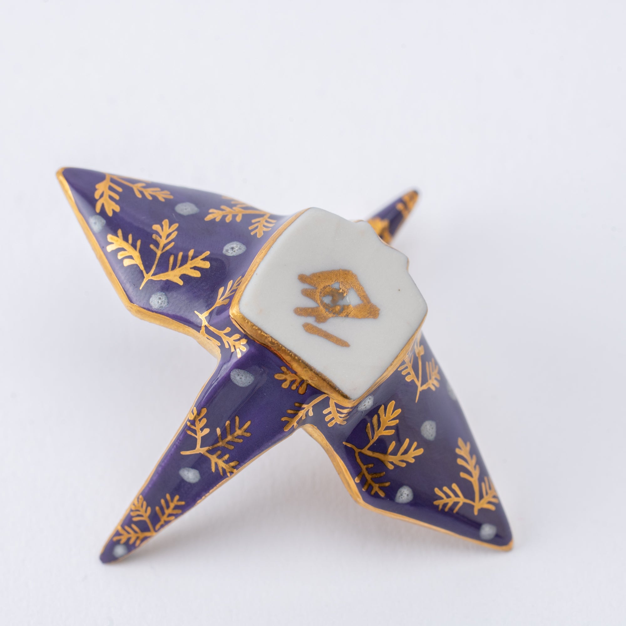 Gold-lined Origami Crane Chopstick Rest
