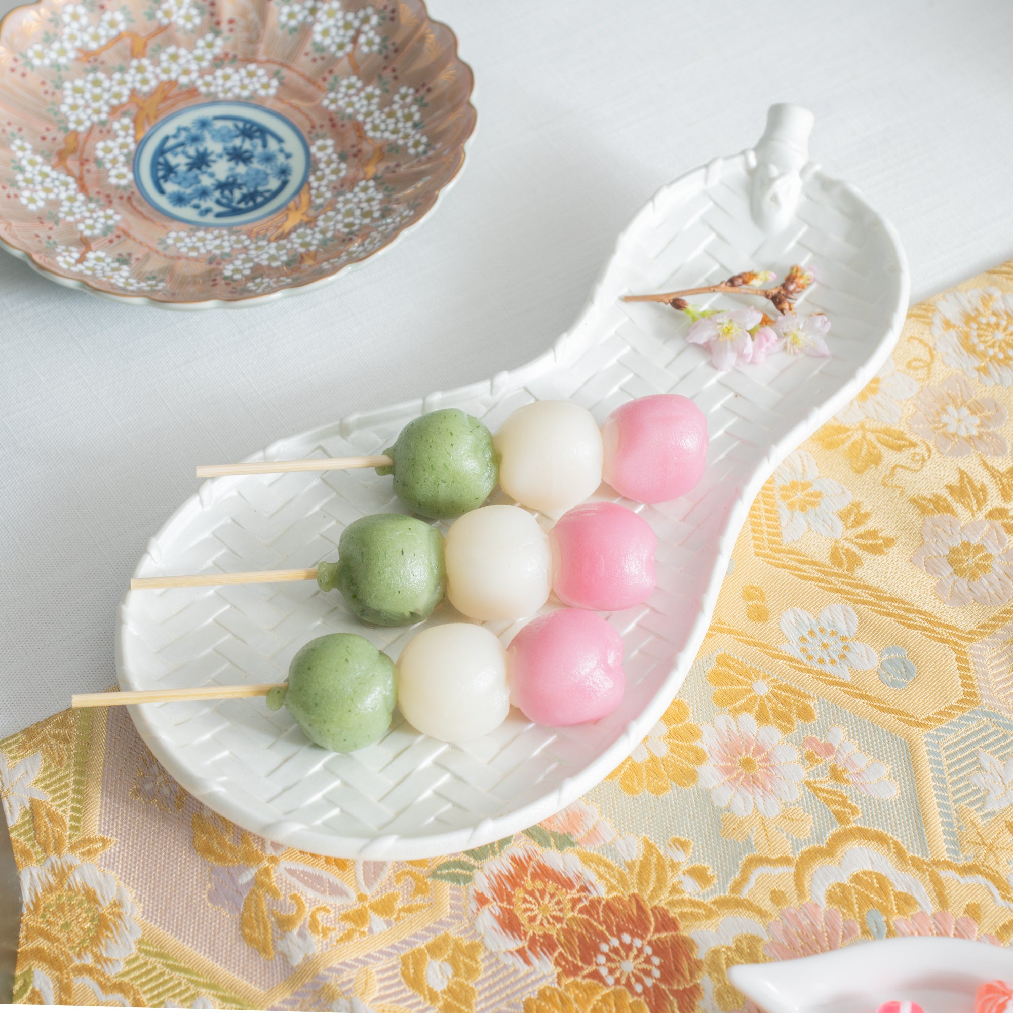 Silver Gourd Dinner Plate