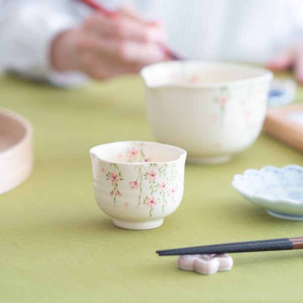 Tosen Kiln Sakura Kiyomizu Ware Japanese Tea Cup