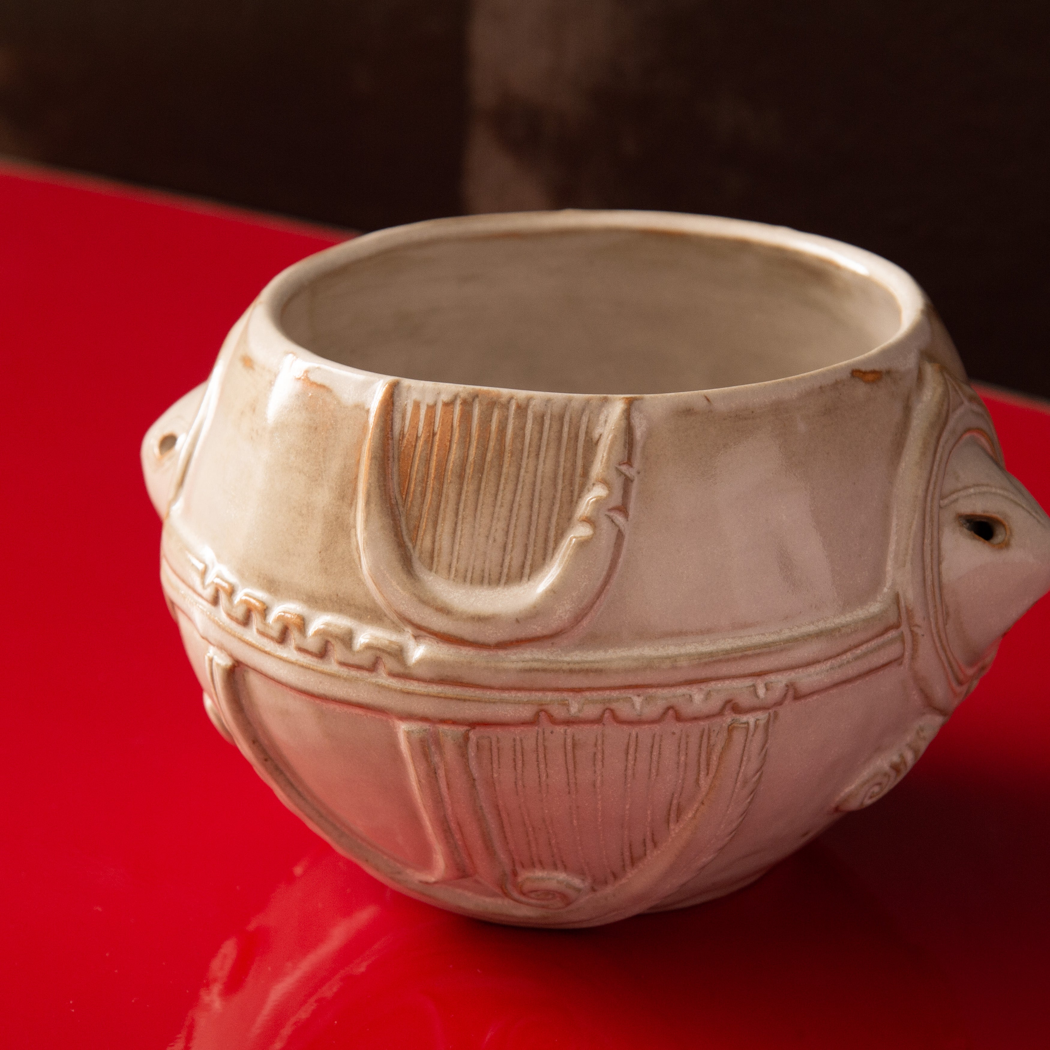 Taido White Jomon Cachepot