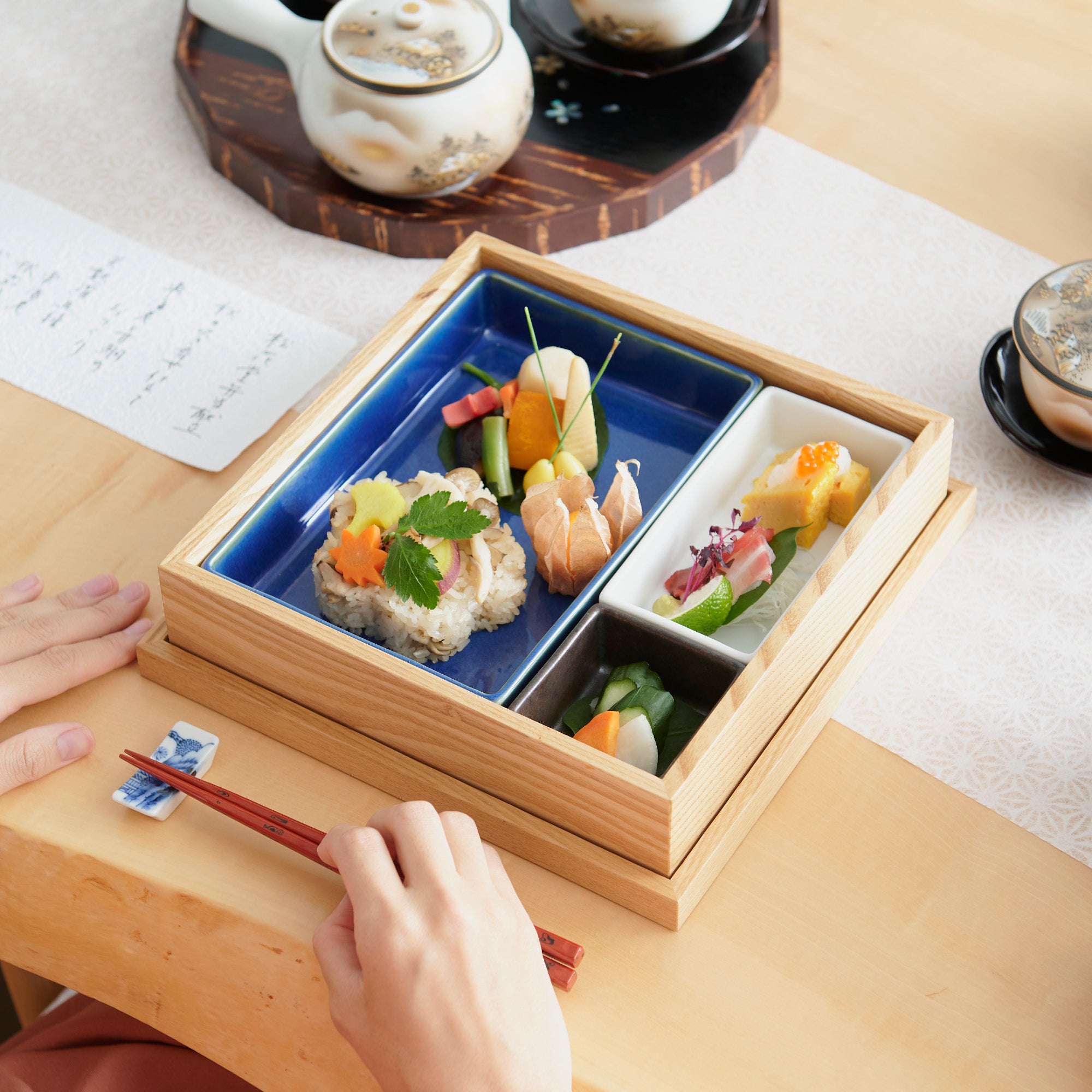 Hibino Modern Shokado Bento Box Set M